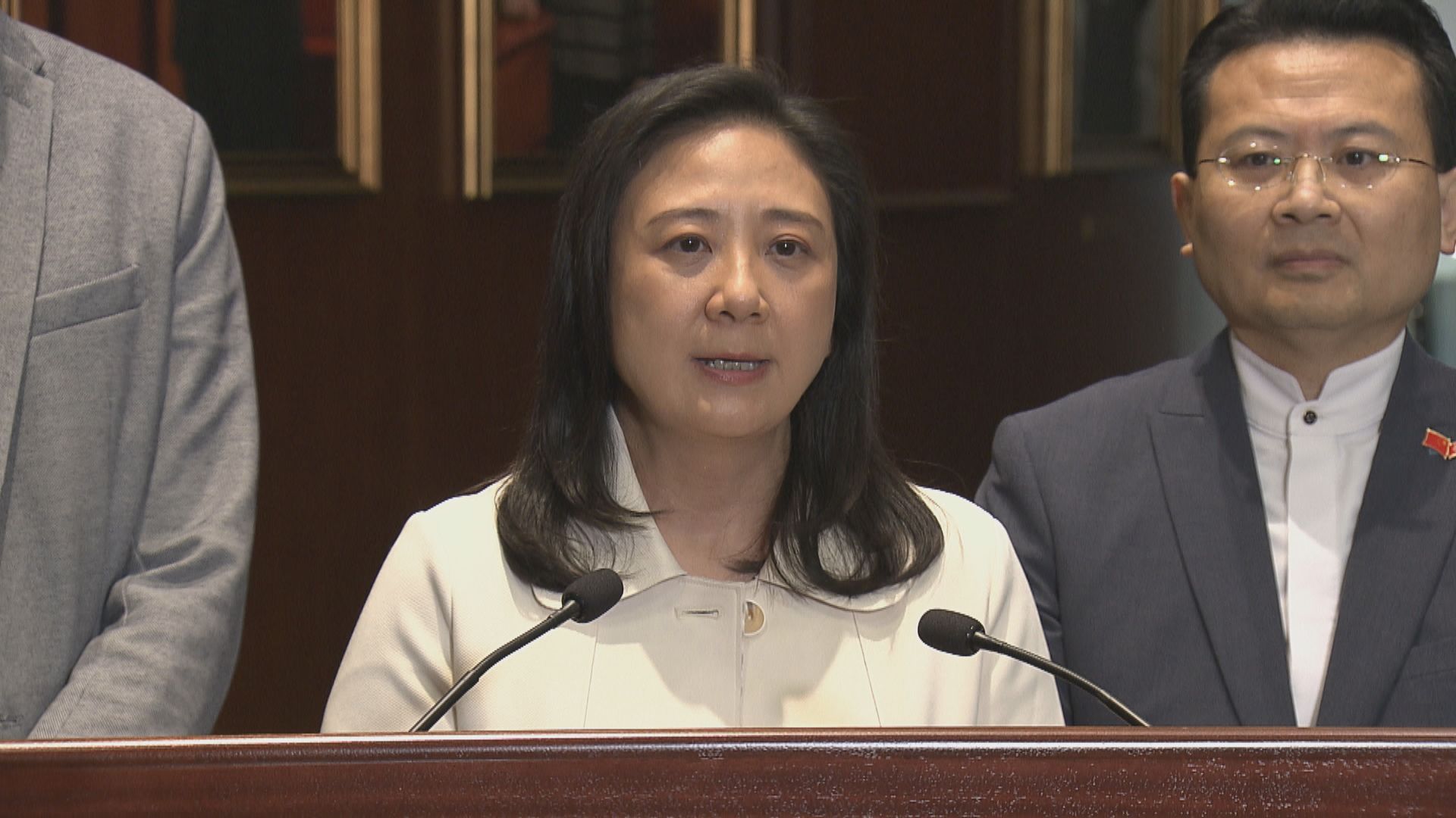 葛珮帆引述政府指會與日本領事就核廢水事件談判