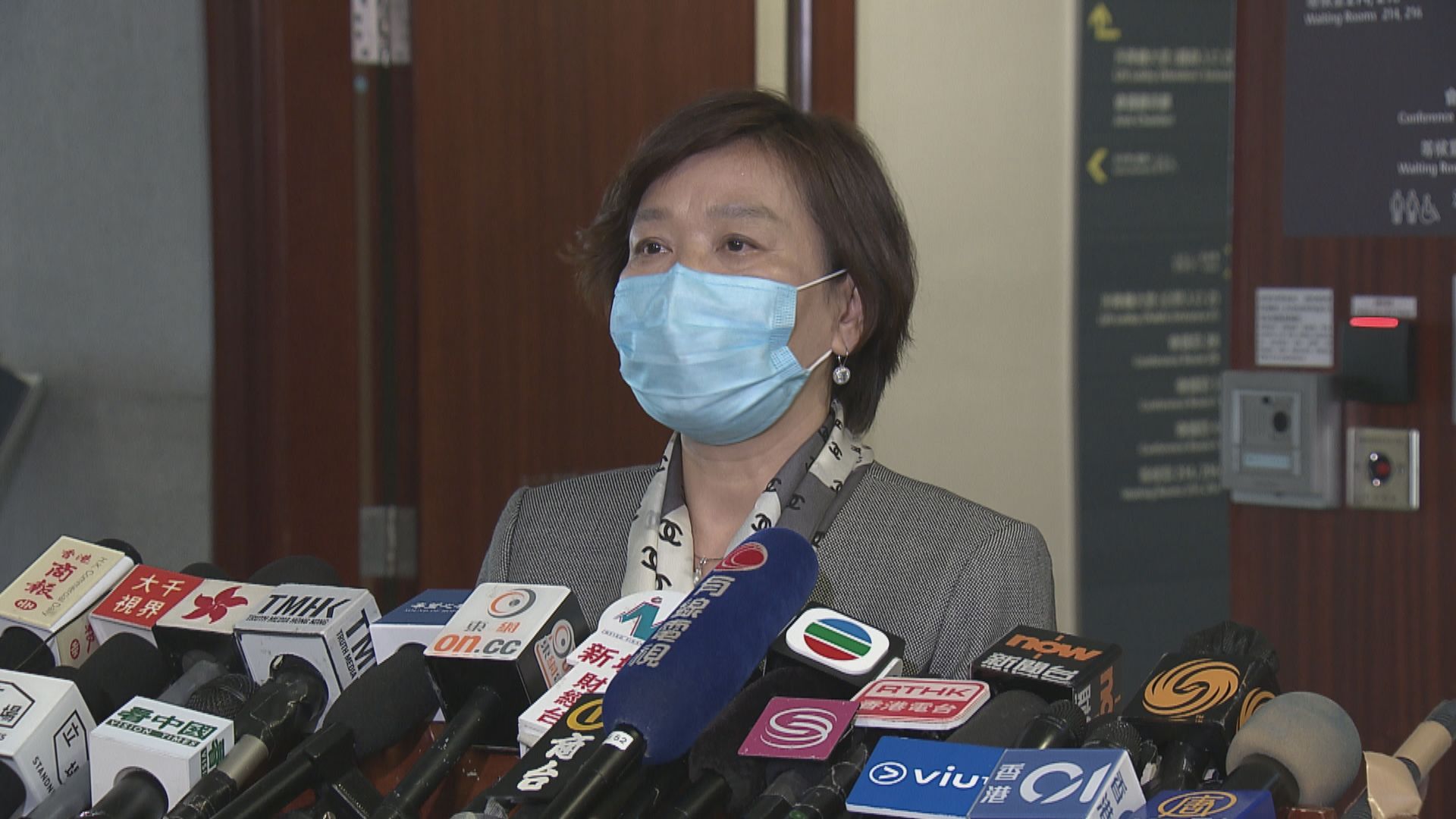 梁美芬︰不及早通過國歌法　中央或以基本法附件三直接頒布