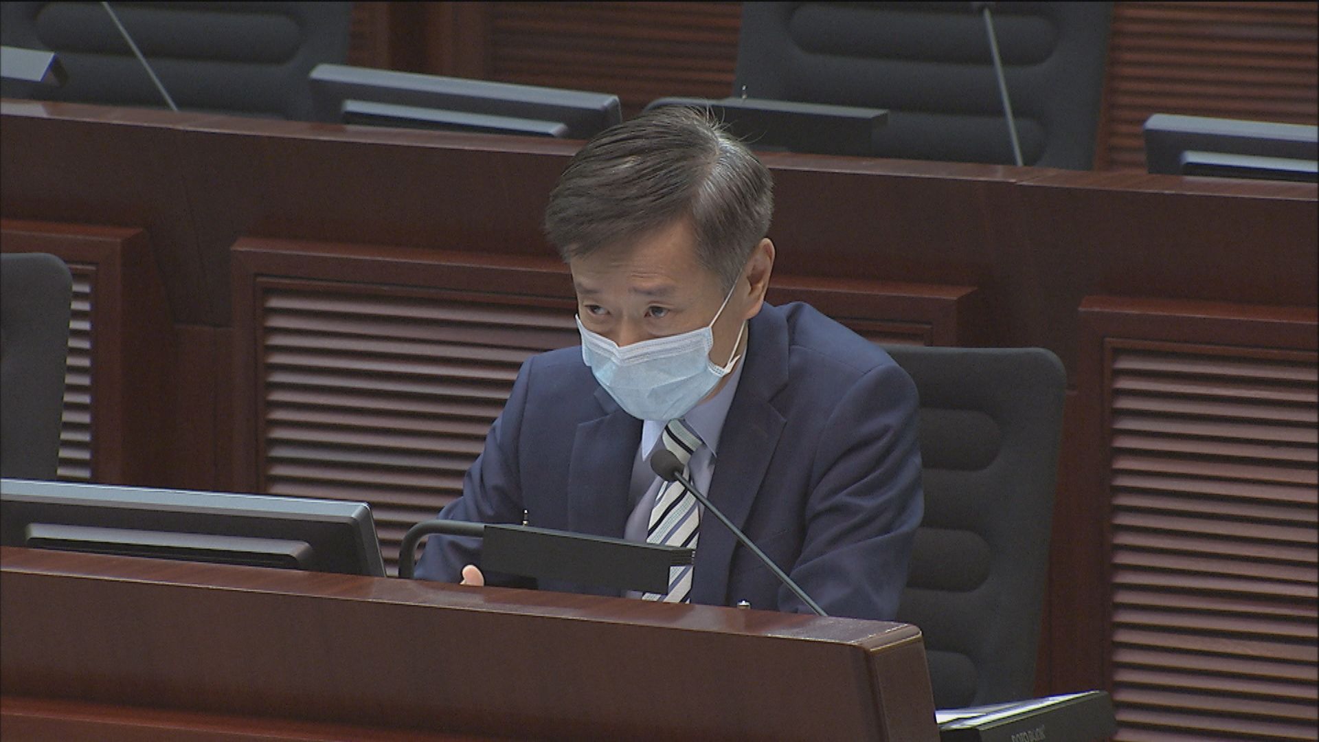 有議員擔心增加巴士班次會導致路面擠塞