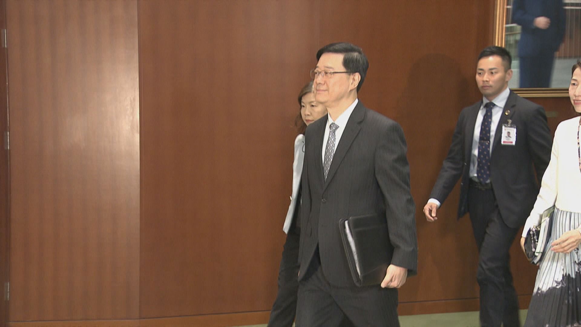 李家超︰歡迎任何因美國政策受歧視及不公平對待學生來港