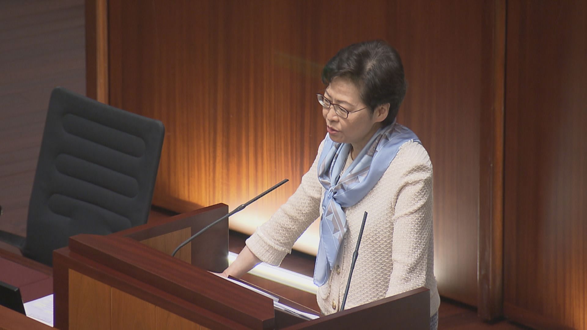 林鄭建議立法會先成立小組委員會討論人大決定