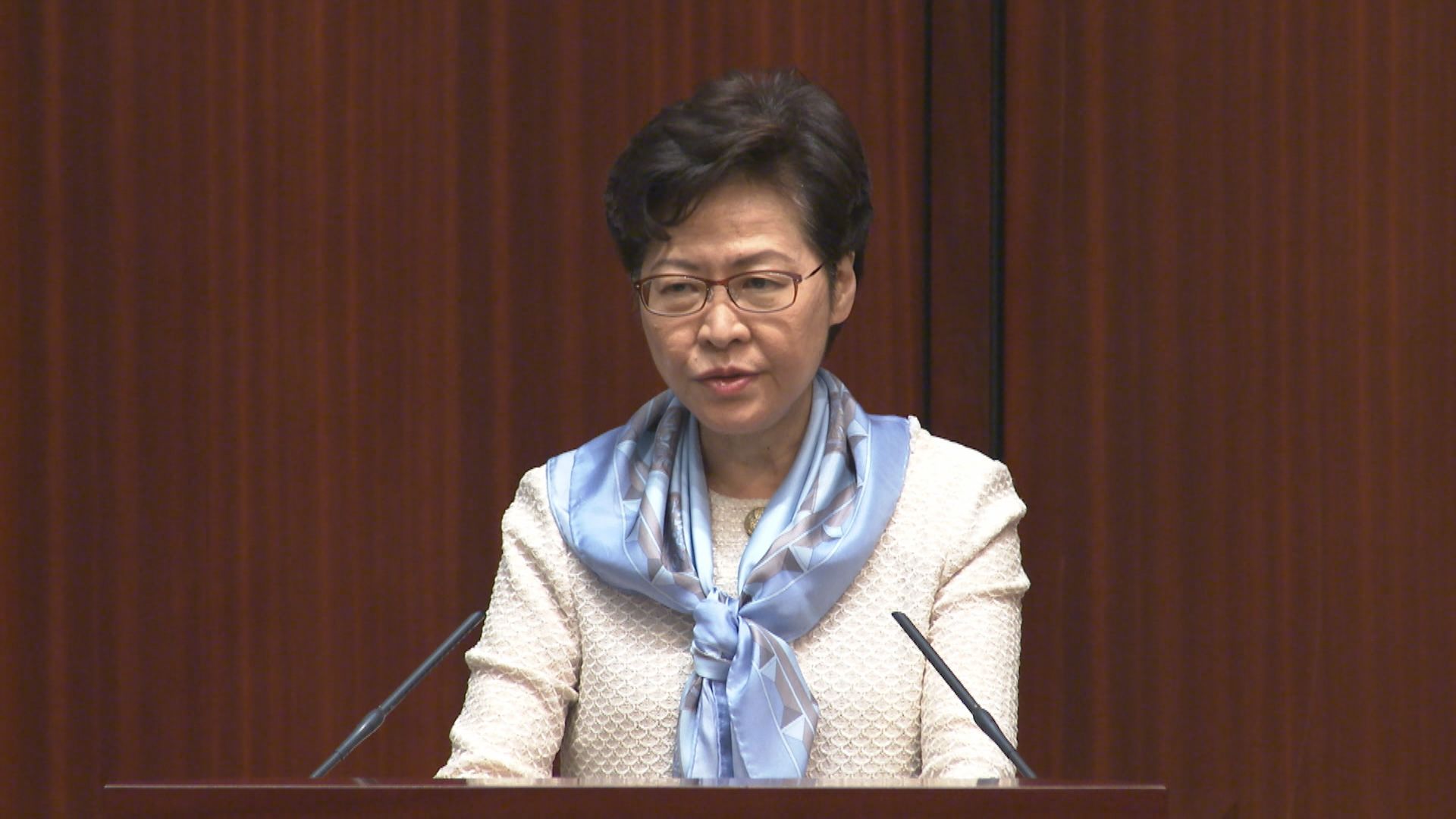 林鄭倡成立小組委員會討論人大決定　暫緩審議其他法案