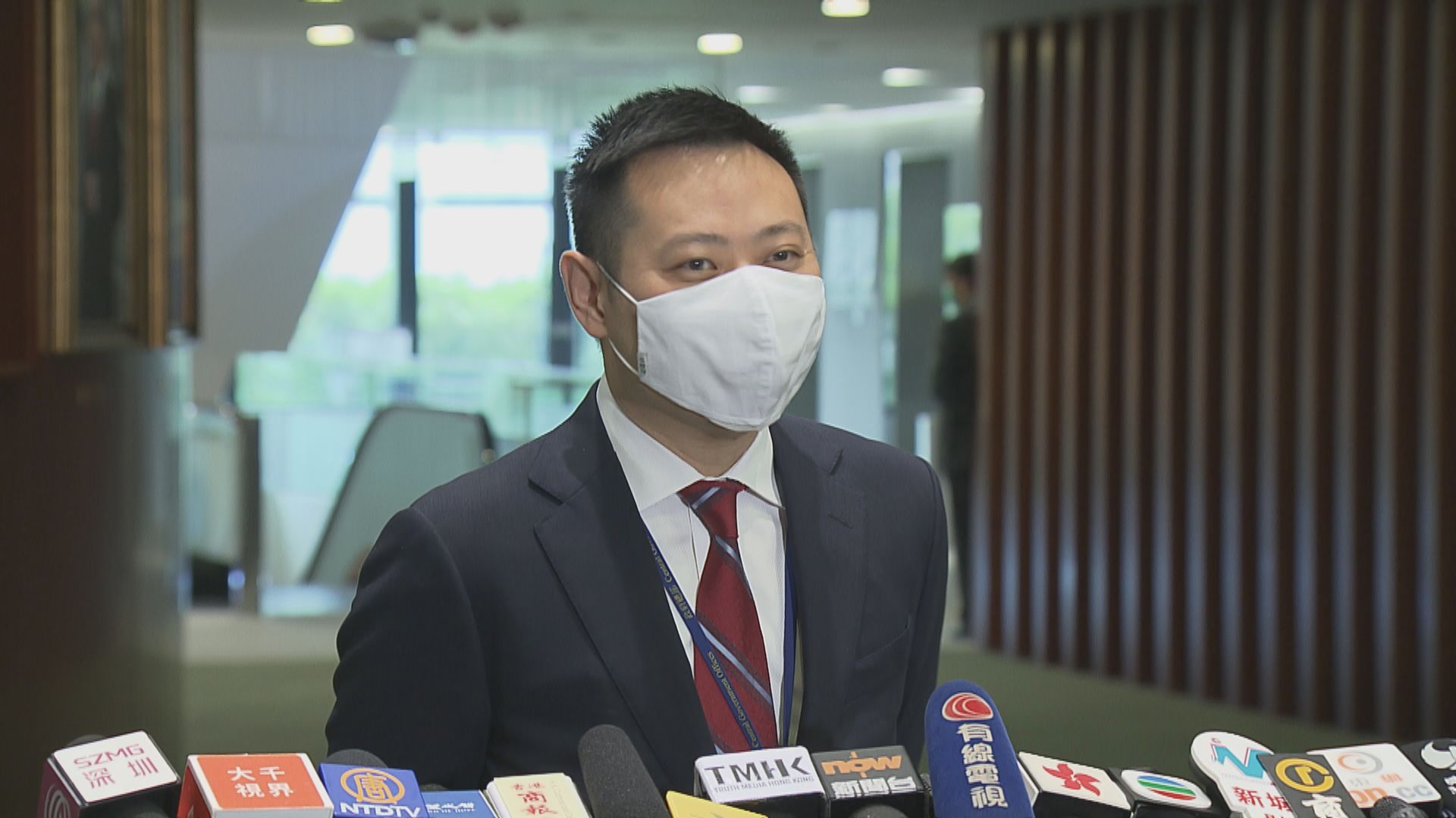 徐英偉︰將加強與區議會溝通