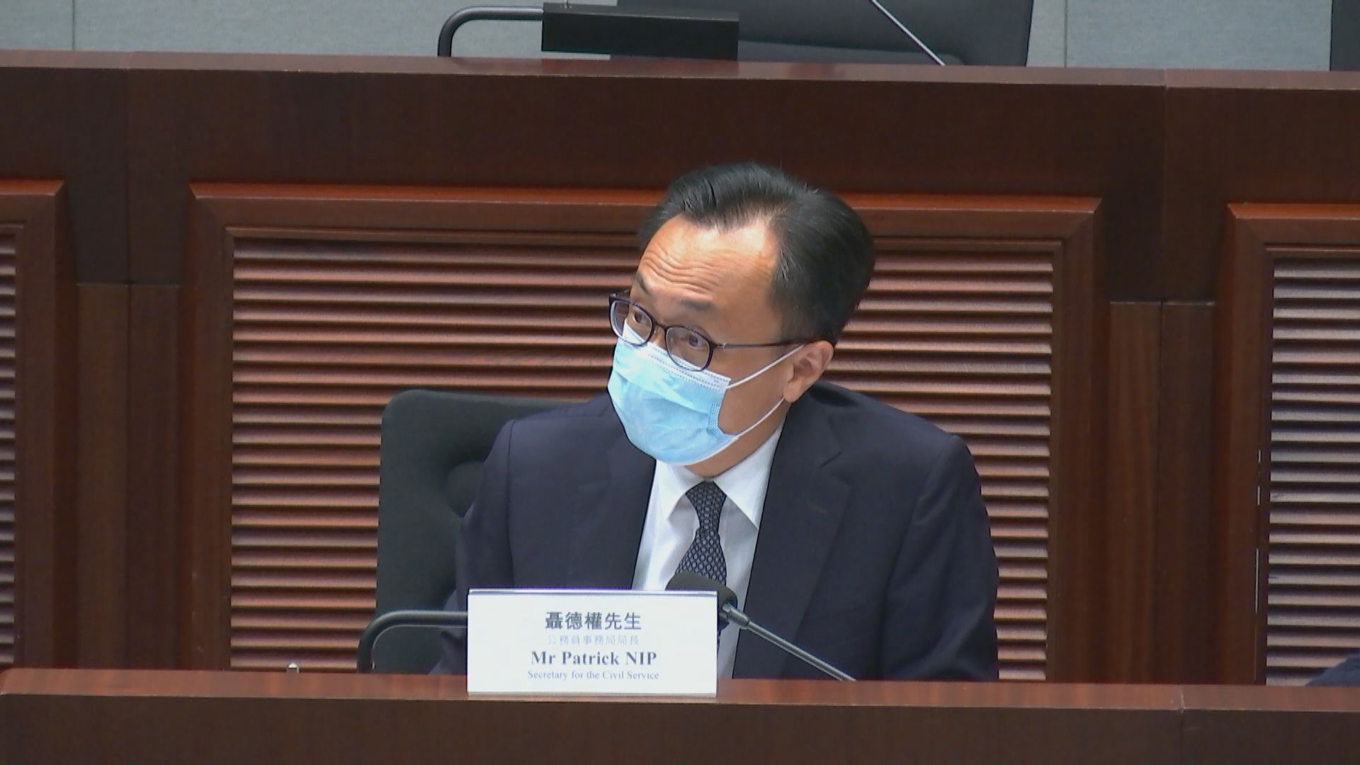 聶德權：公務員新冠疫苗接種率比全港市民高