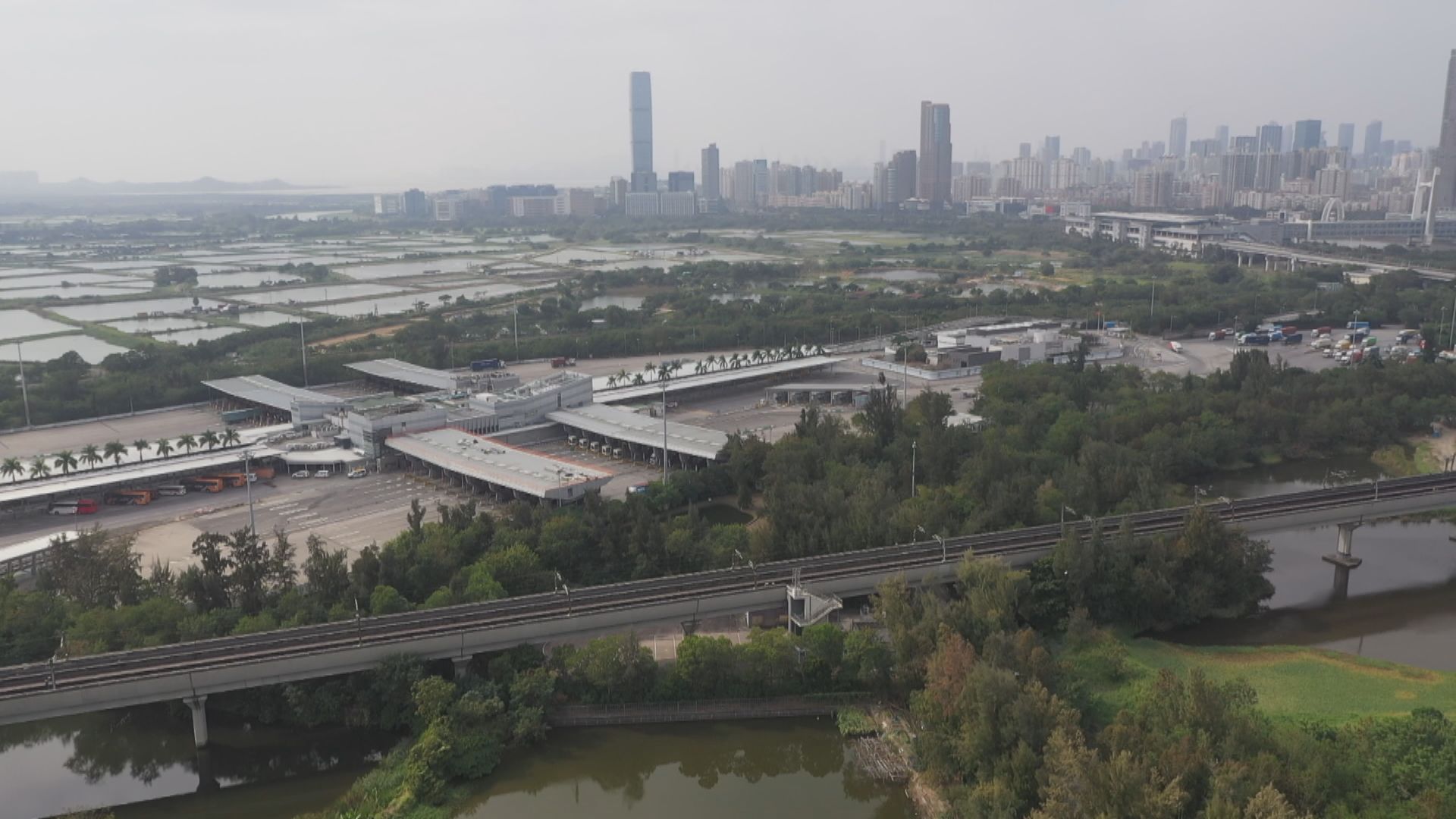 立法會審議皇崗口岸一地兩檢議案