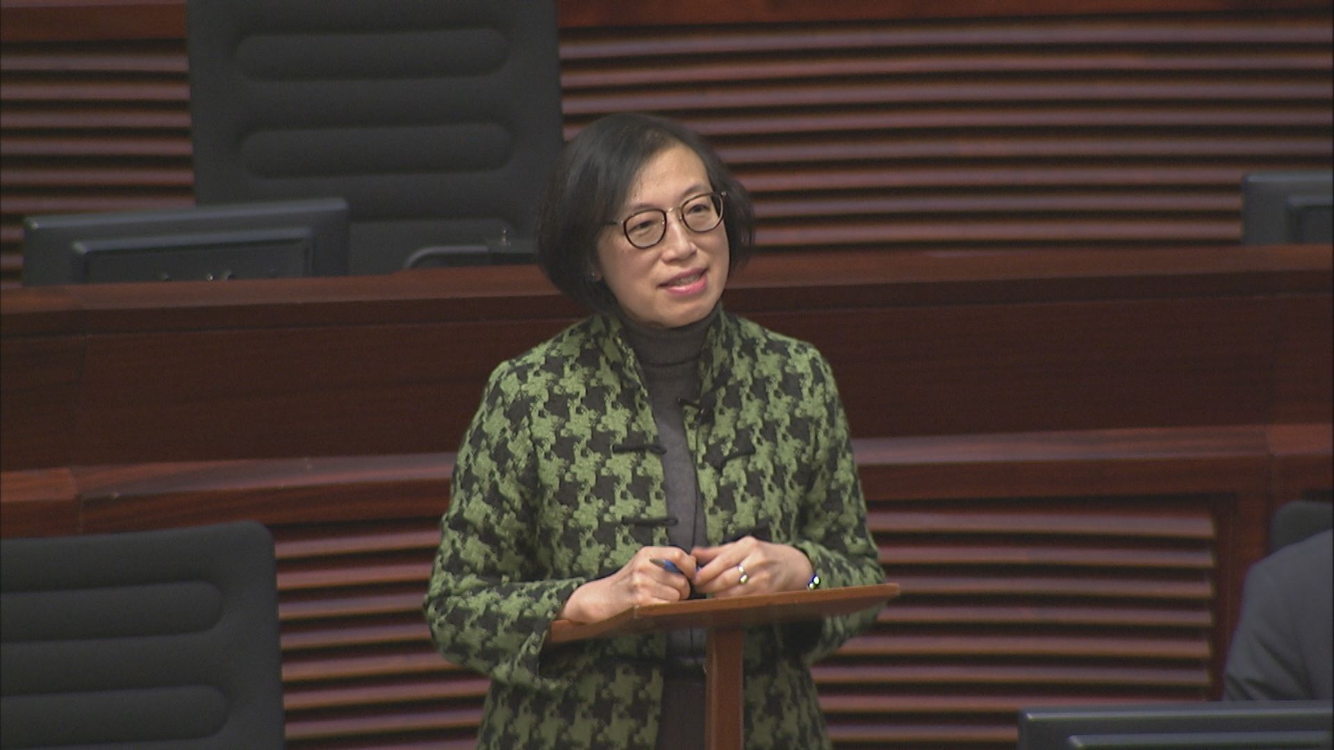 醫管局重聘退休醫生合約年期延長為兩年