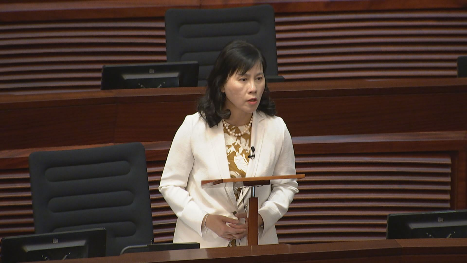 擬收緊商用車司機體檢要求　陳美寶冀籌備體檢醫生名冊