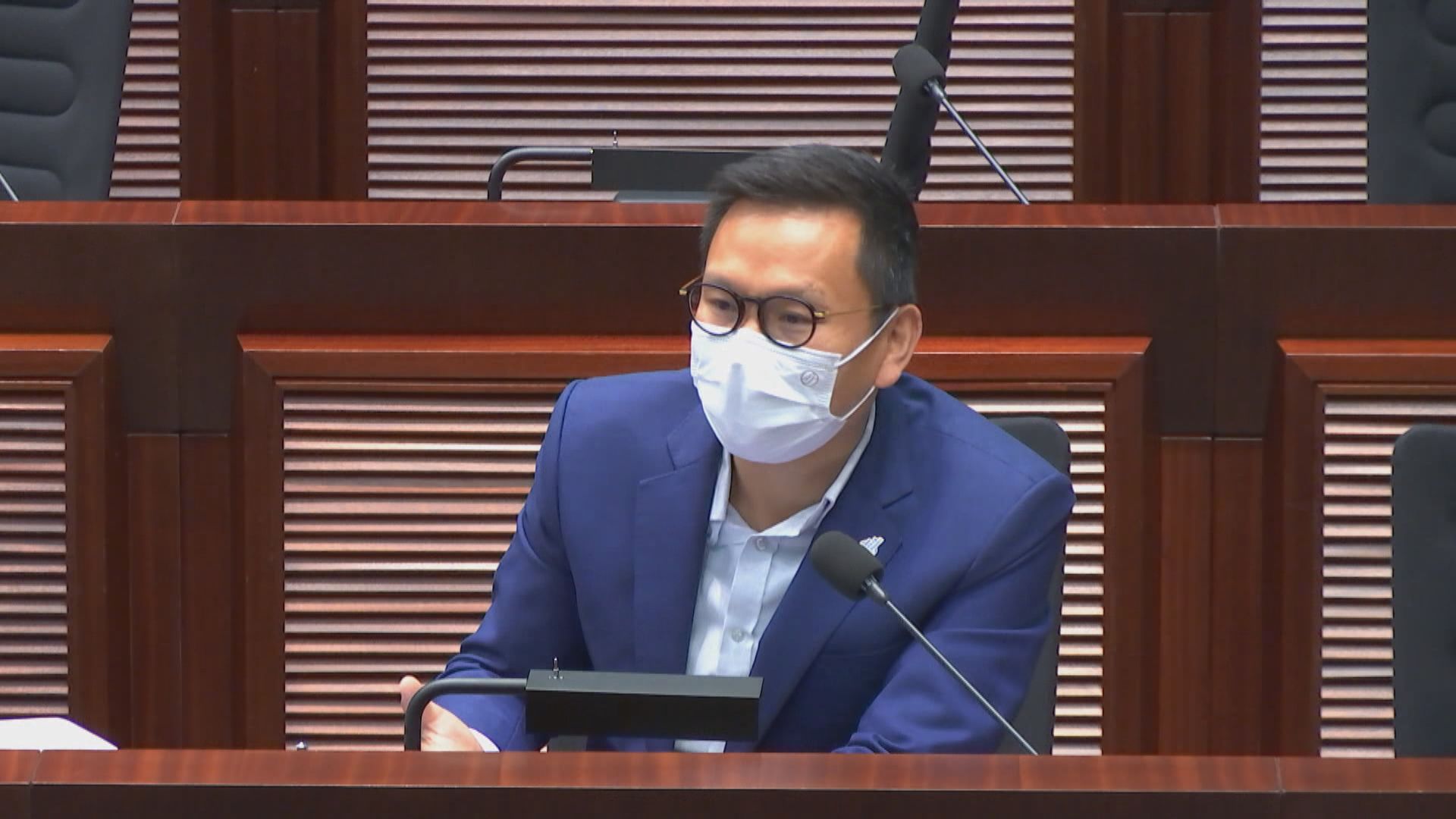 豁免電子煙等貨品海路轉運無助解困　議員促政府交代陸路轉運時間表