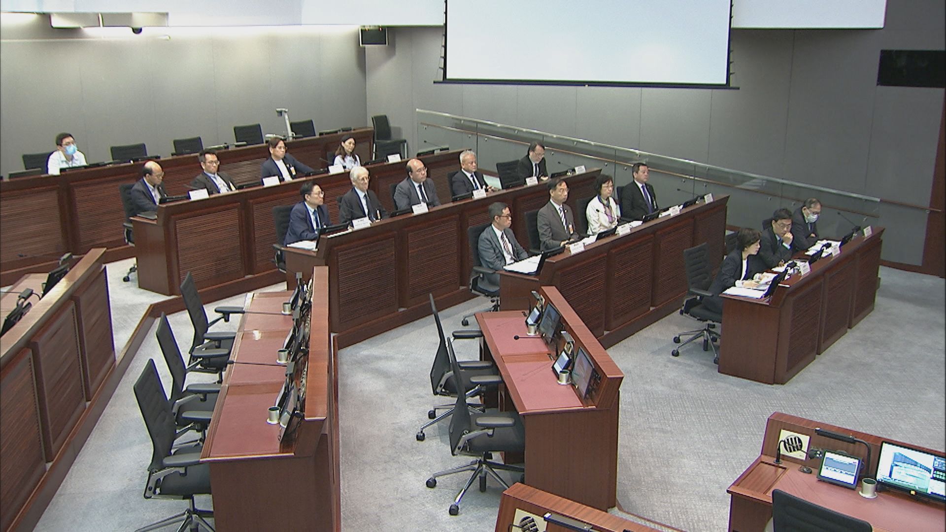 迎新營接連涉性侵等 議員質疑教育局未有從小做好學生教育