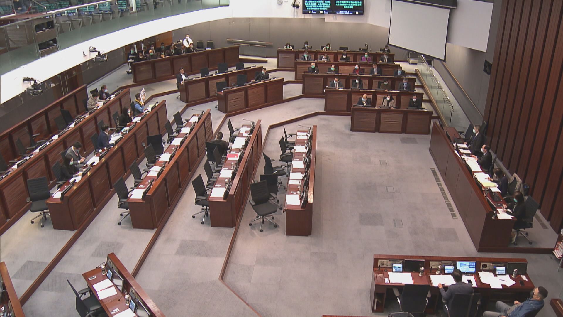 政府：部分行業難定義　要防疫基金涵蓋未必能趕及推出