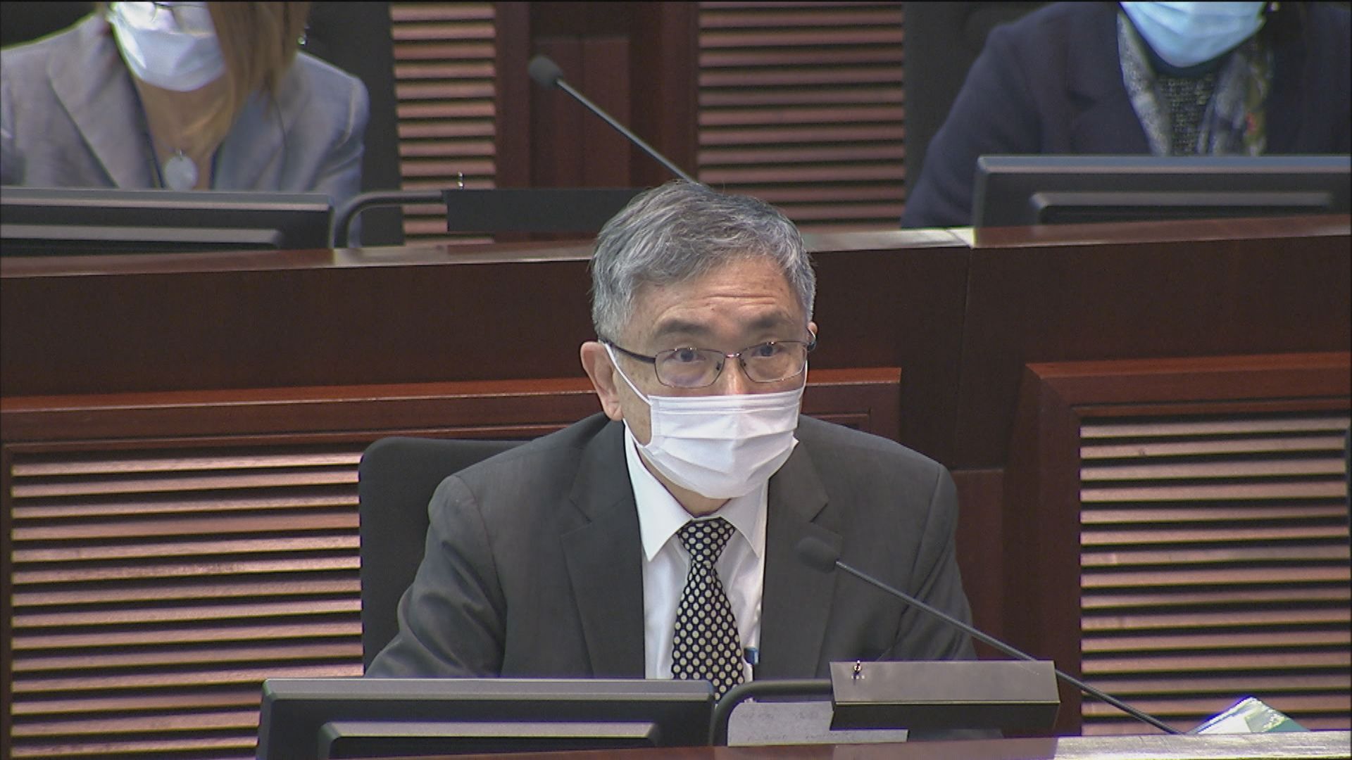 議員促暫停供強積金　政府稱違法會另研方法助僱主