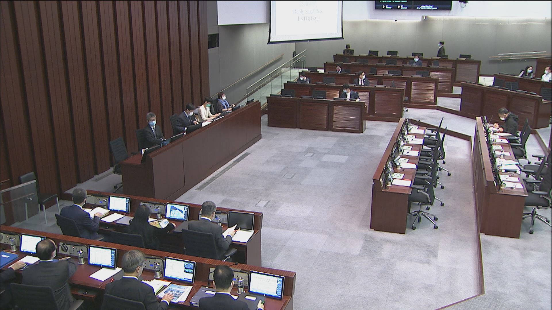 派一萬元料七月申請　政府研系統日後可重用