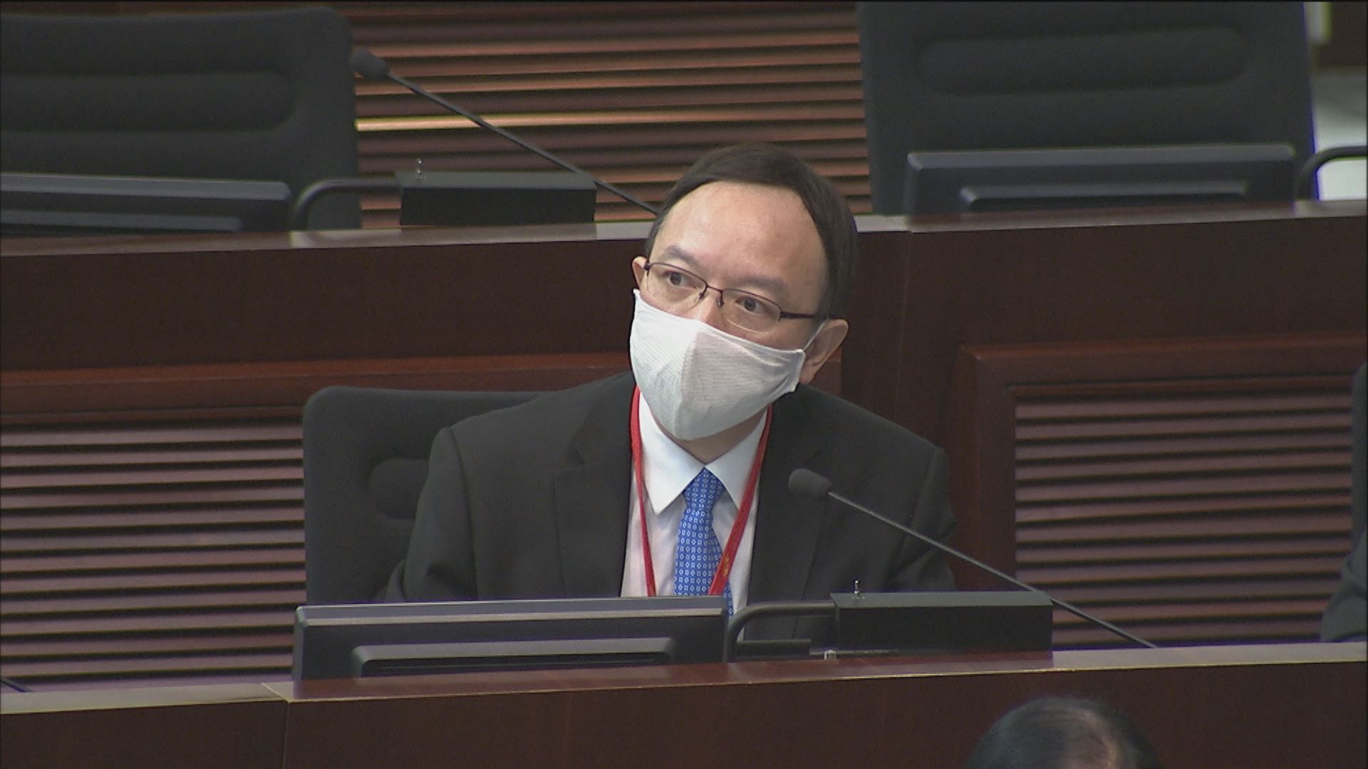 議員質疑國安部門資料會否作電子存檔