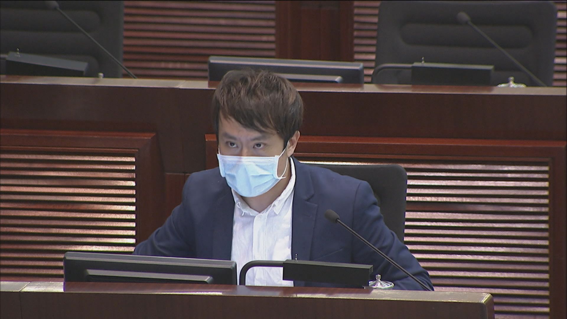 立法會財委會最後一日會議　泛民提中止議程被否決