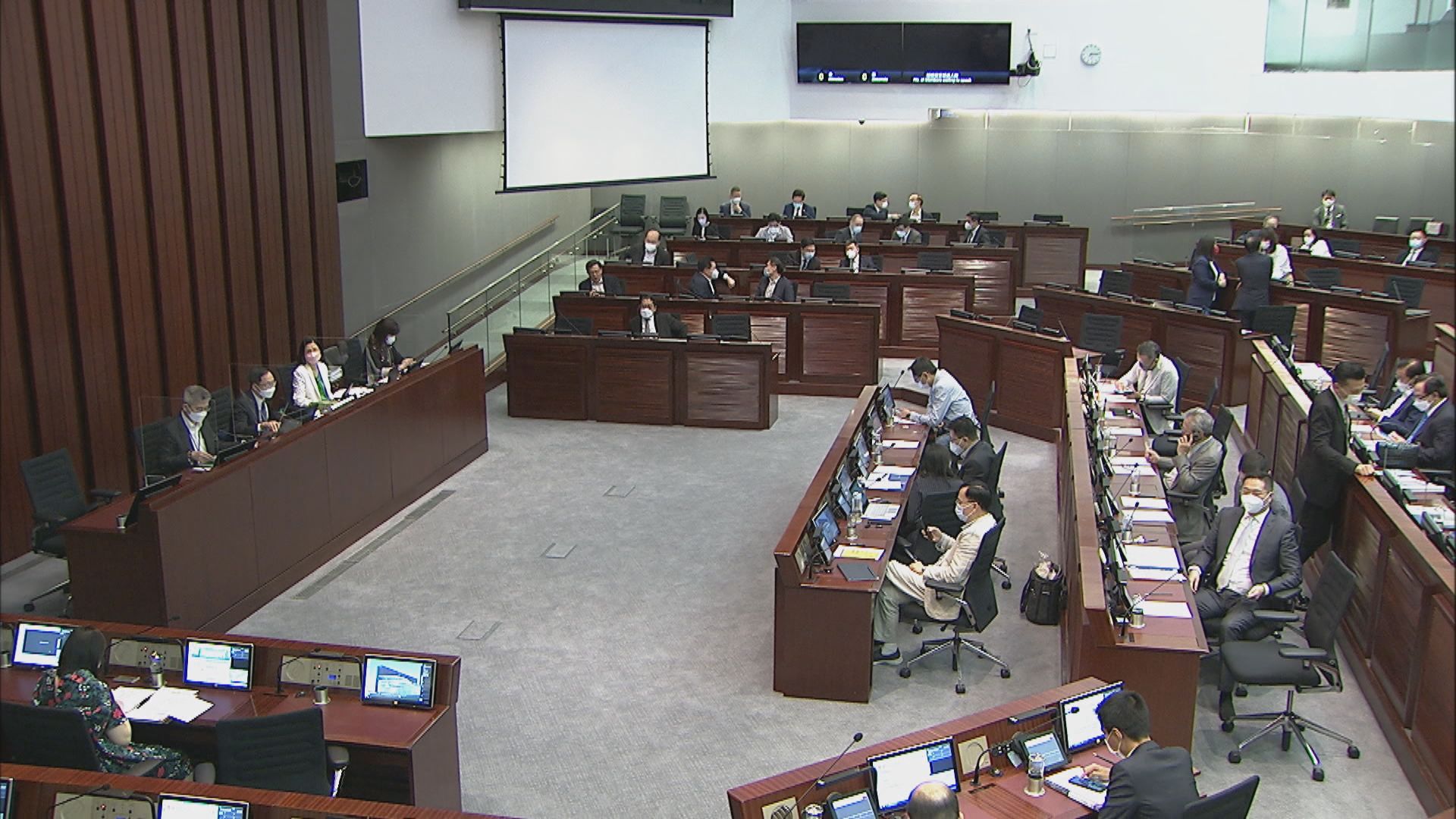 立法會財委會毋須討論　表決通過五個項目