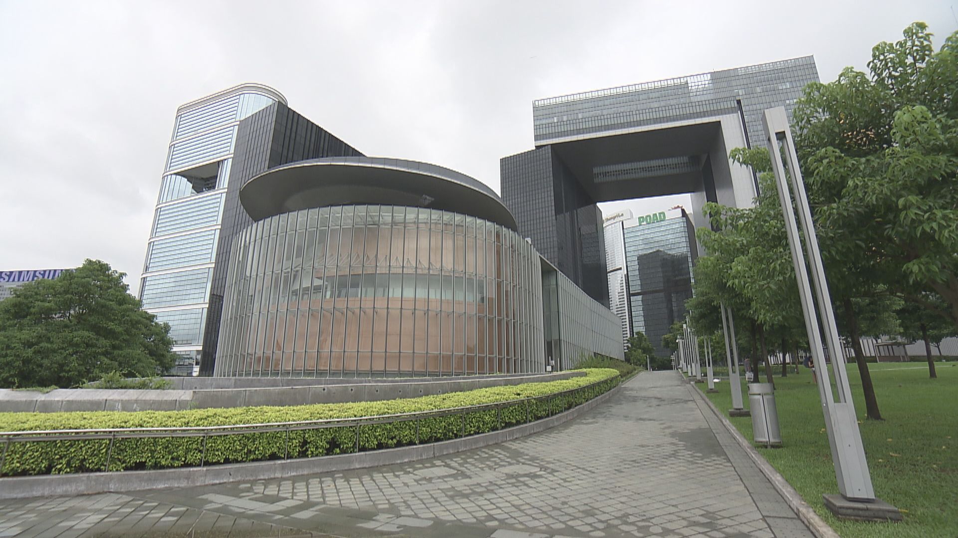 政府建議修例禁止歧視餵哺母乳