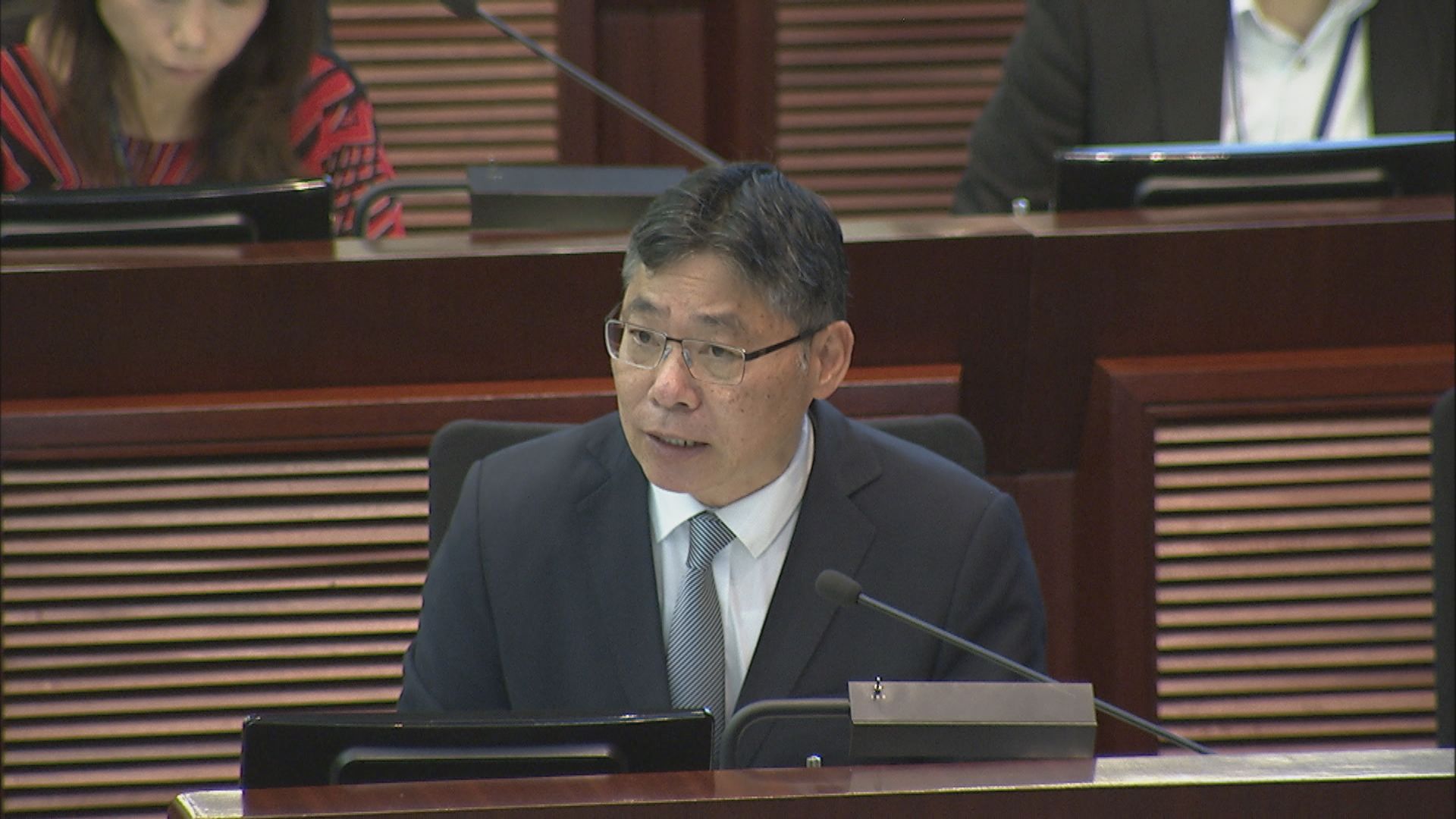 有渡輪申加價一倍議員批獅子開大口　政府：一定做好把關工作