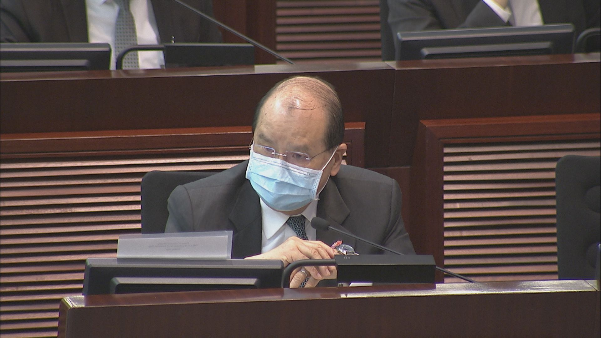 財委會審議抗疫撥款申請　議員批基金「縮水」