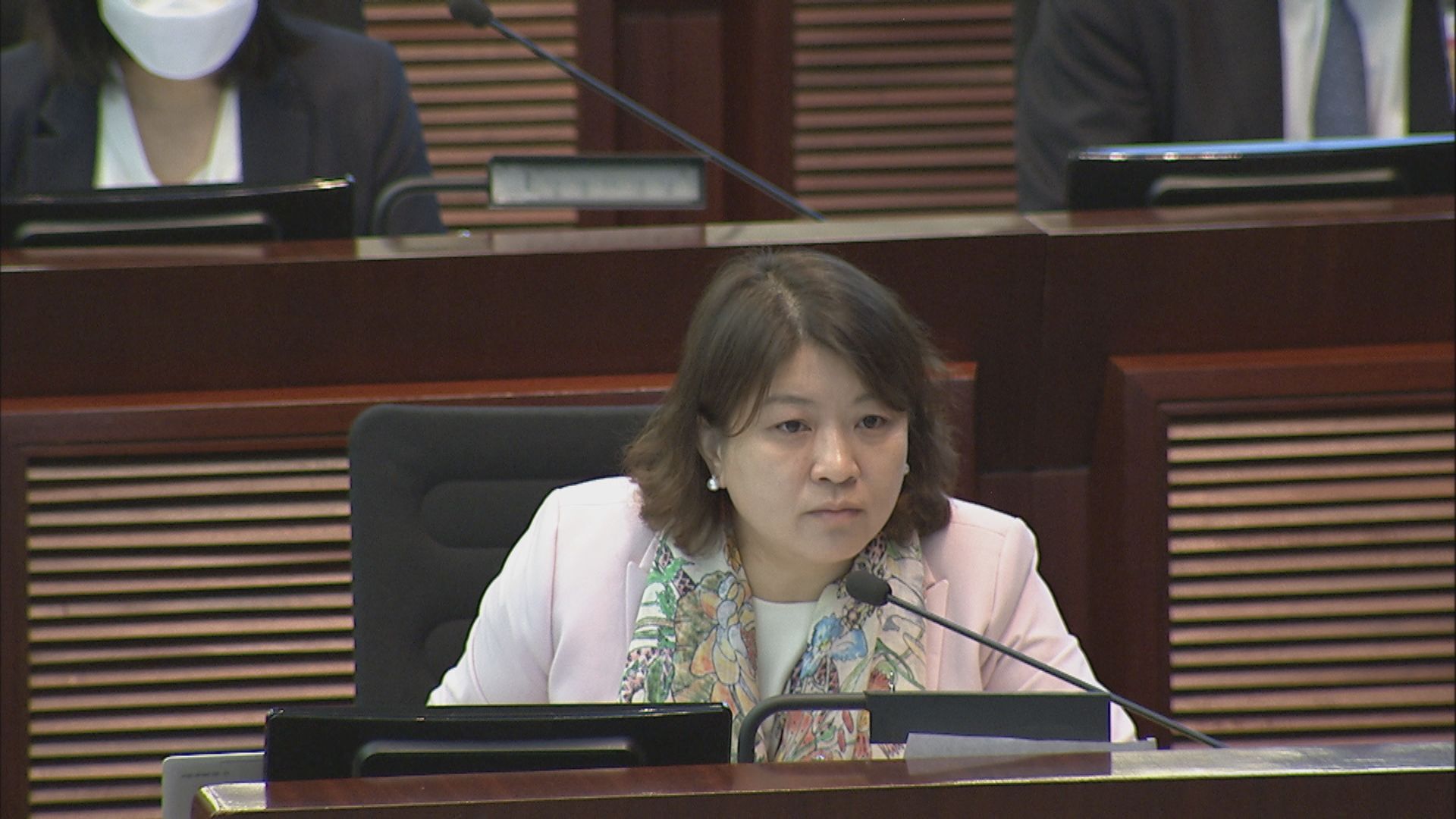 醫管局人手流失嚴重　李夏茵：每月與醫管局檢視工作績效