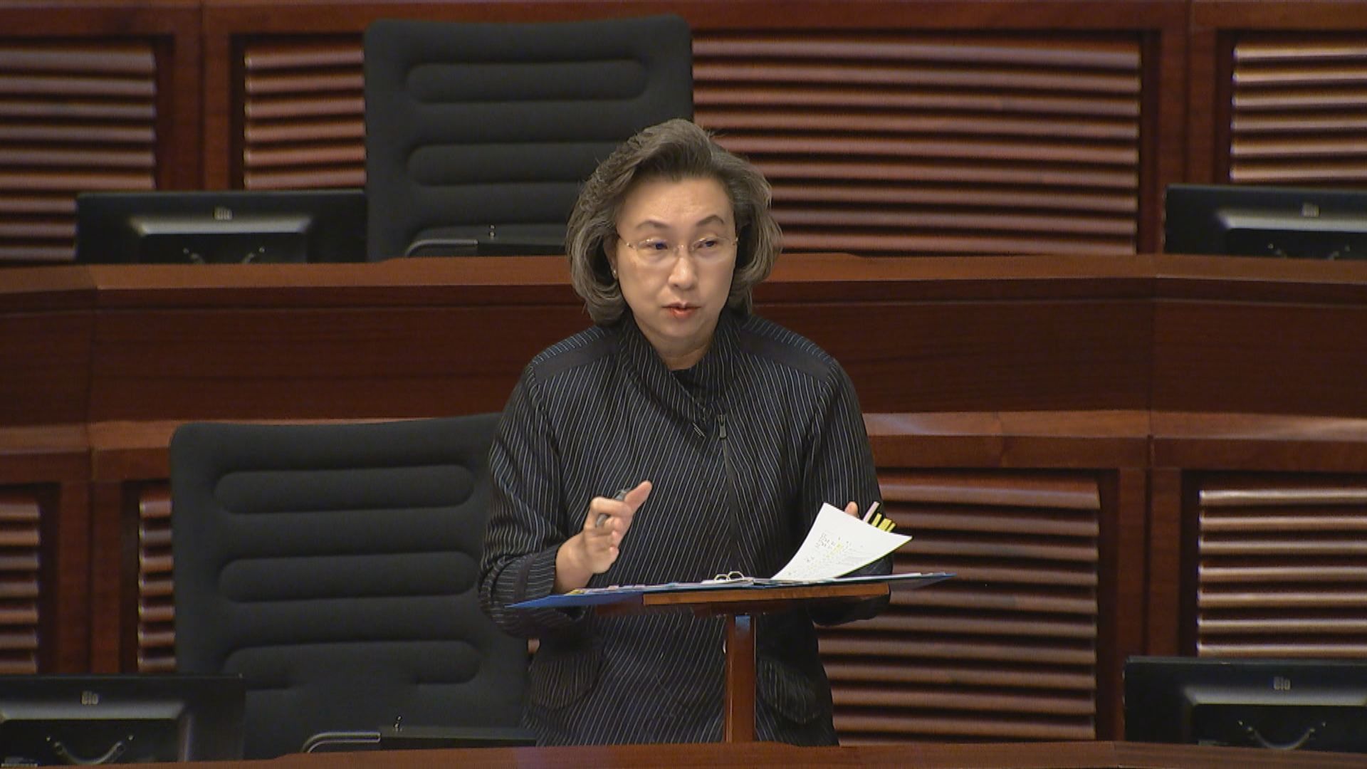 楊何蓓茵：冀盡快恢復年輕政務主任到內地考察　讓他們接地氣