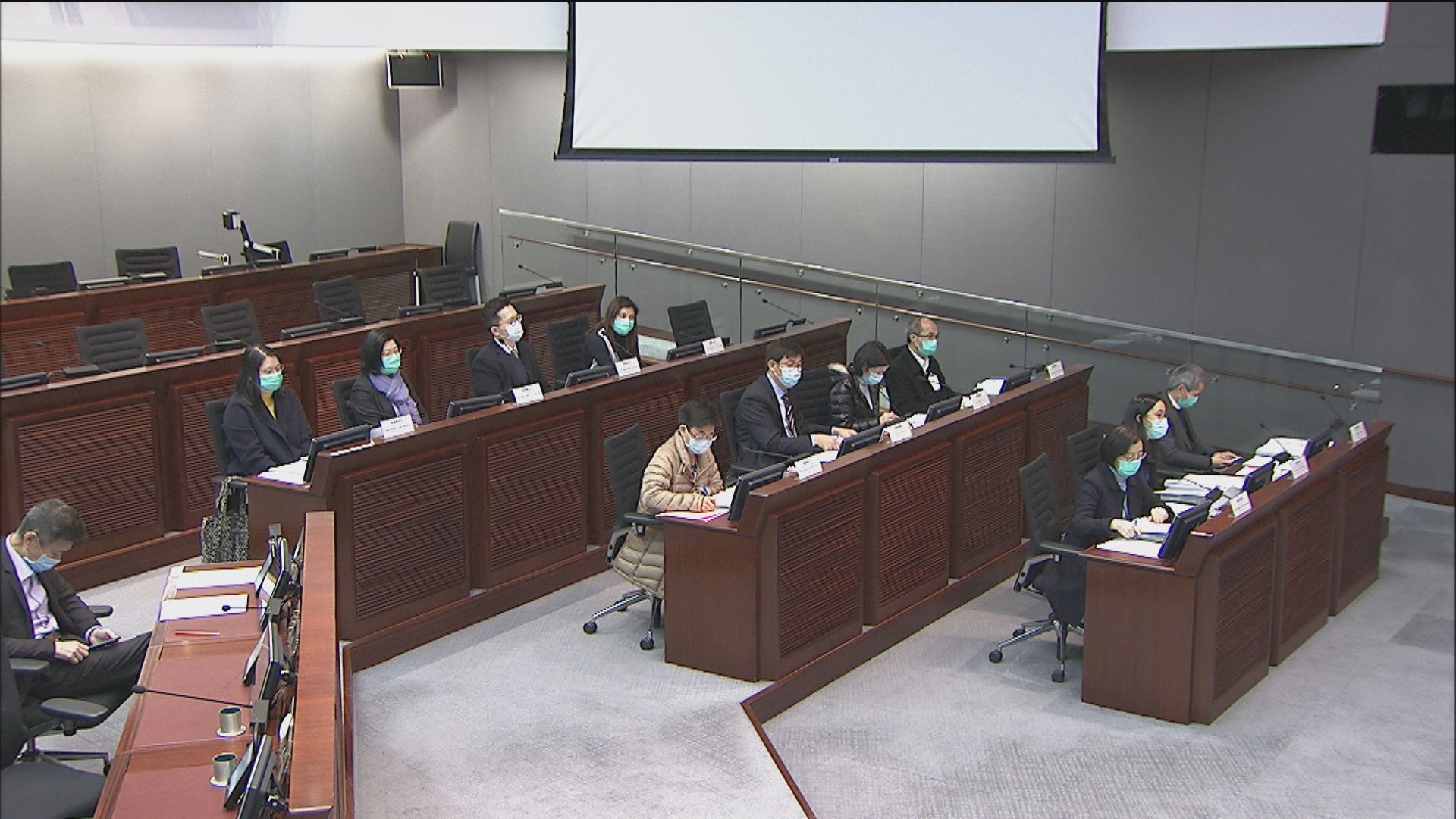 保安局：500多宗呈報個案中只有一成三非港人