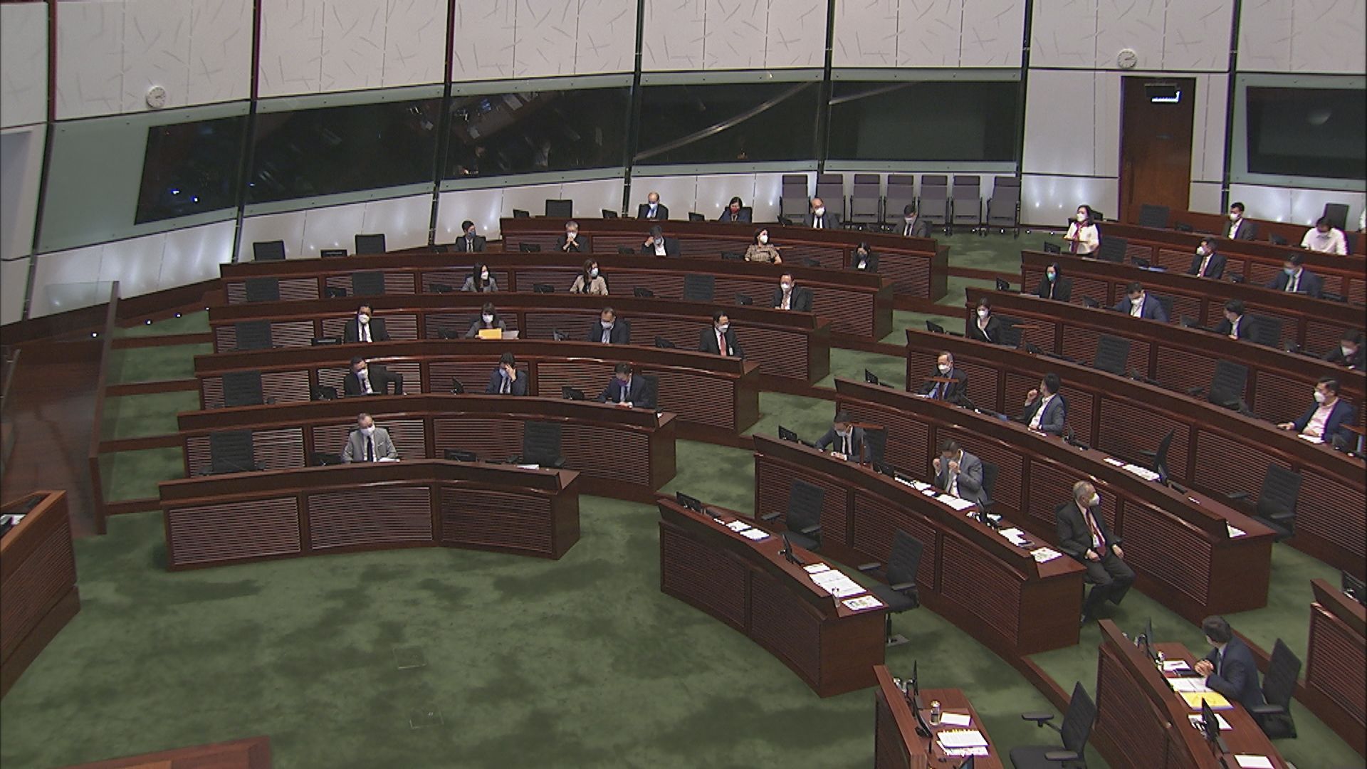 立法會三讀通過僱傭修訂條例草案　檢疫令或隔離令可視為病假