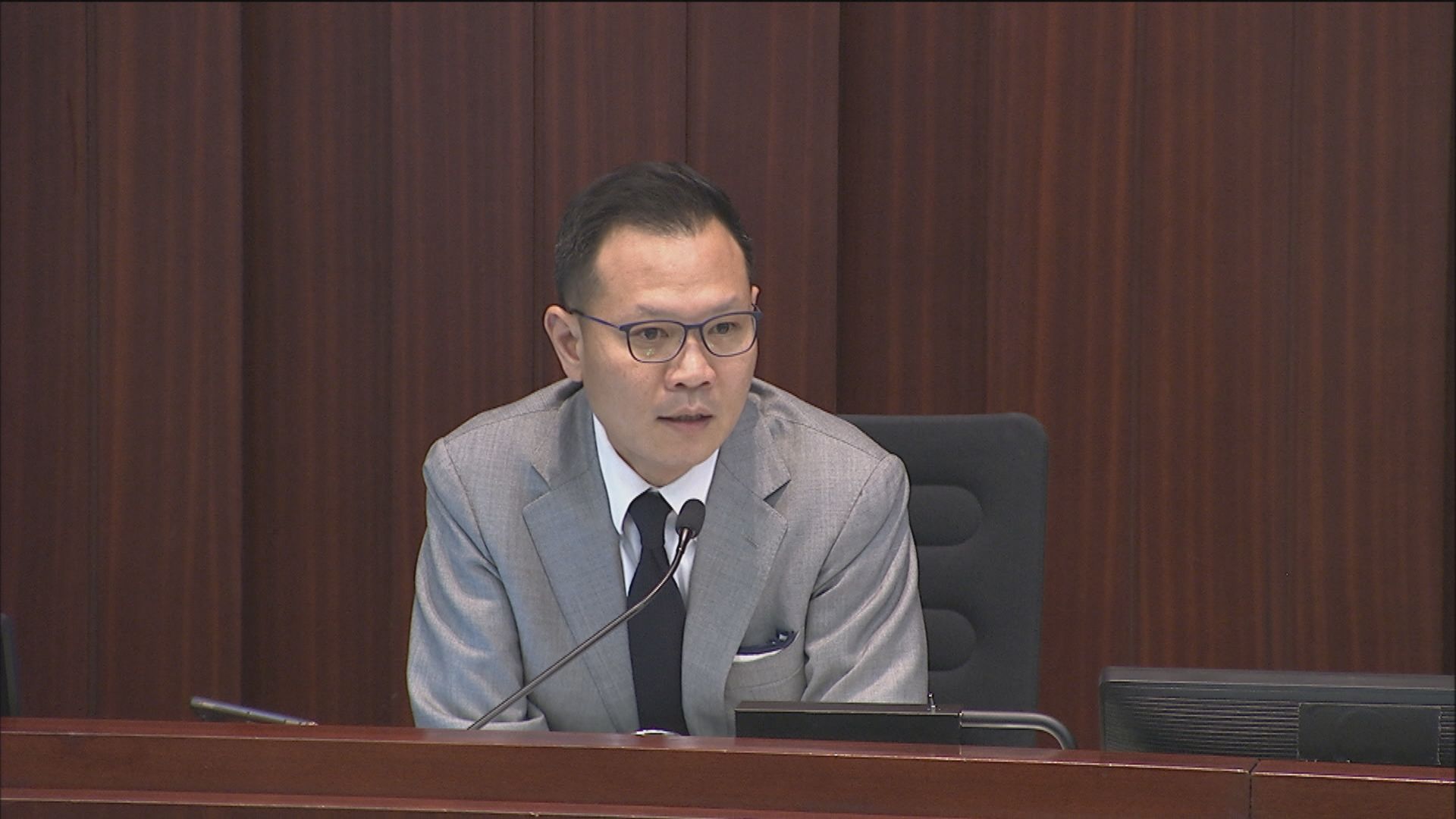 立法會內會第十次會議仍未能選出正副主席