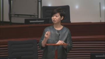 何永賢：正跟進15宗涉嫌違規轉讓資助單位個案