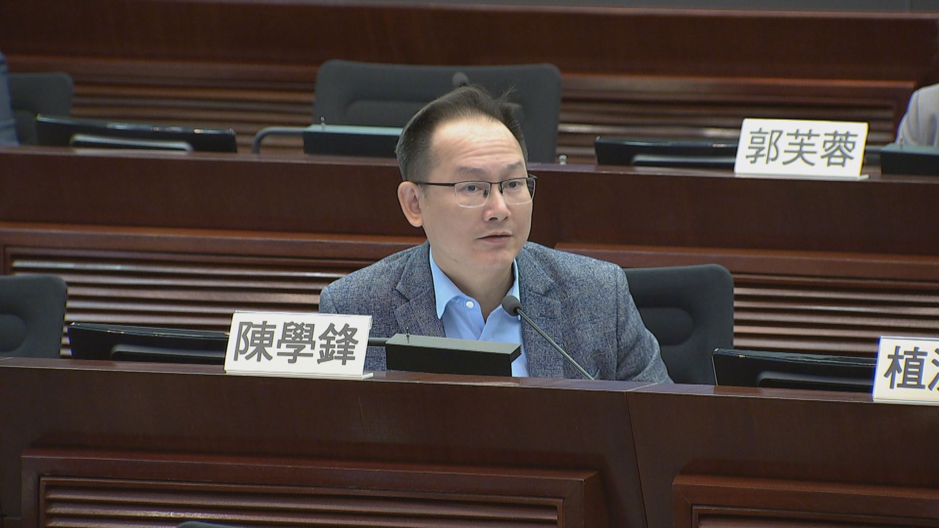 陳學鋒建議進一步放寬公屋入息限額　房屋局：未見契機可放寬