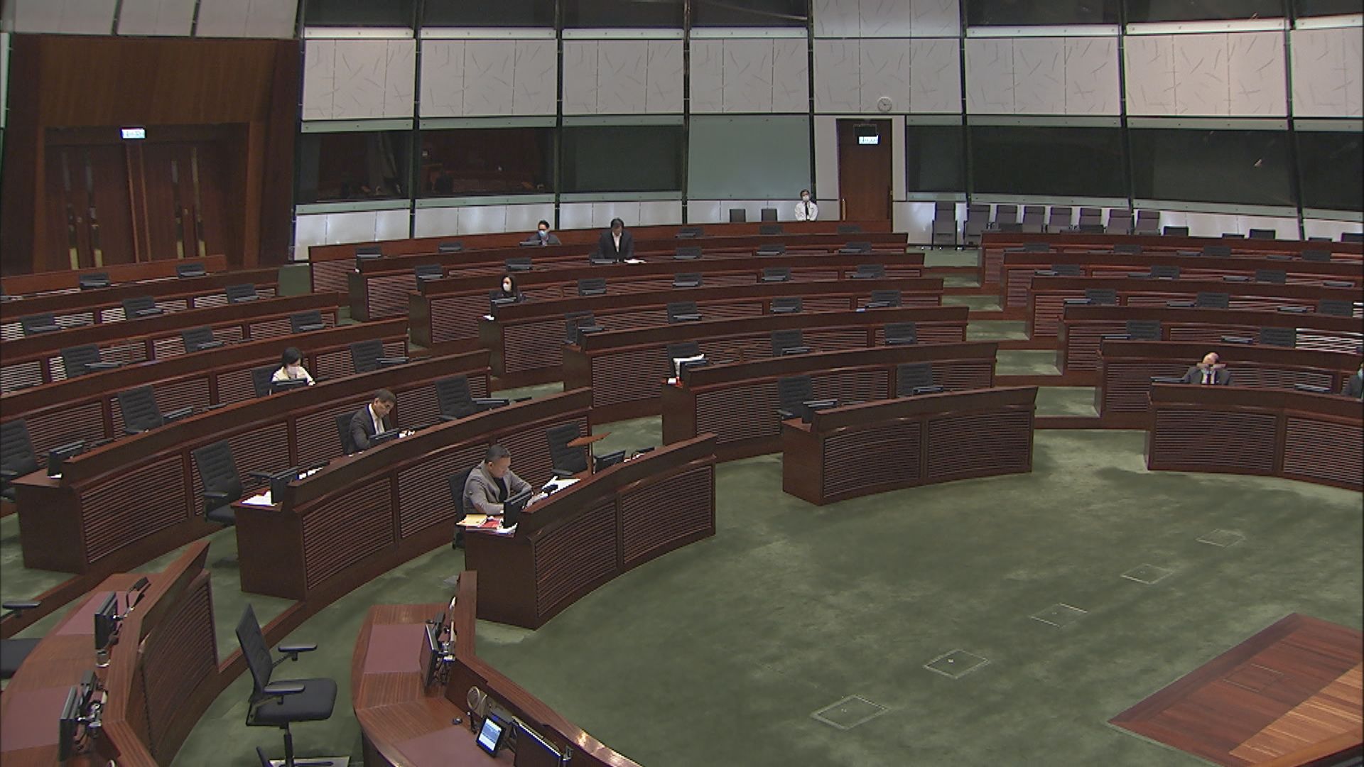 立法會通過任命賀知義為終審法院非常任法官