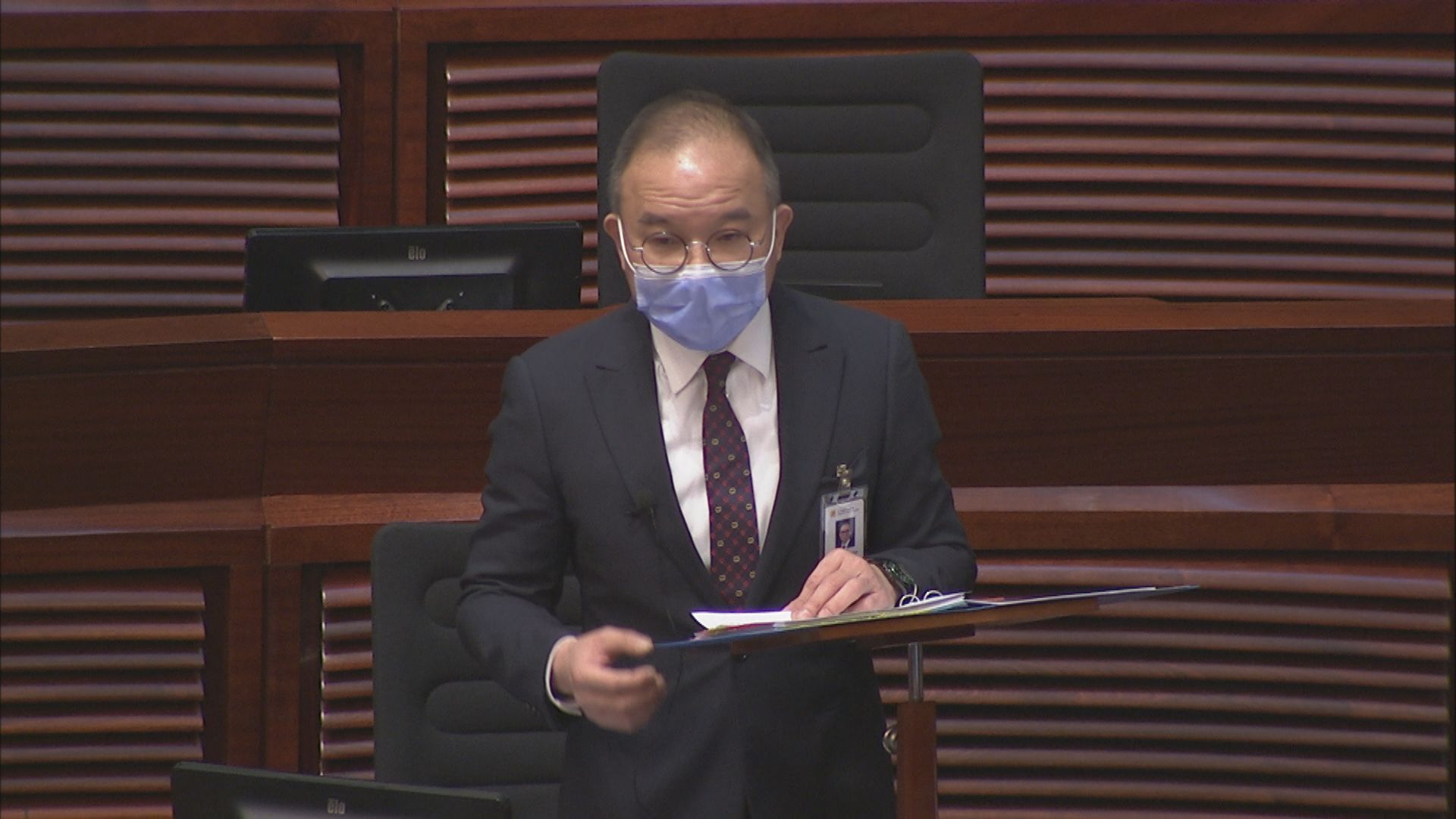 狄志遠：應訂立問責官員賞罰制　曾國衞：現時已有懲處安排