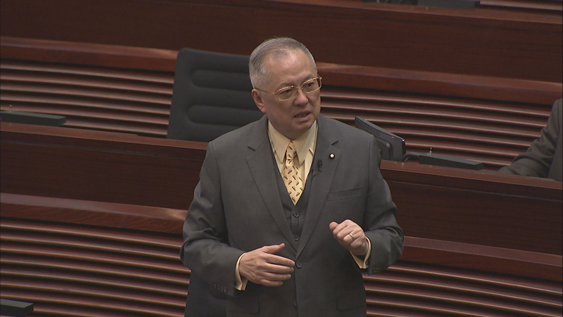 立法會議員建議容許各行業輸入外勞