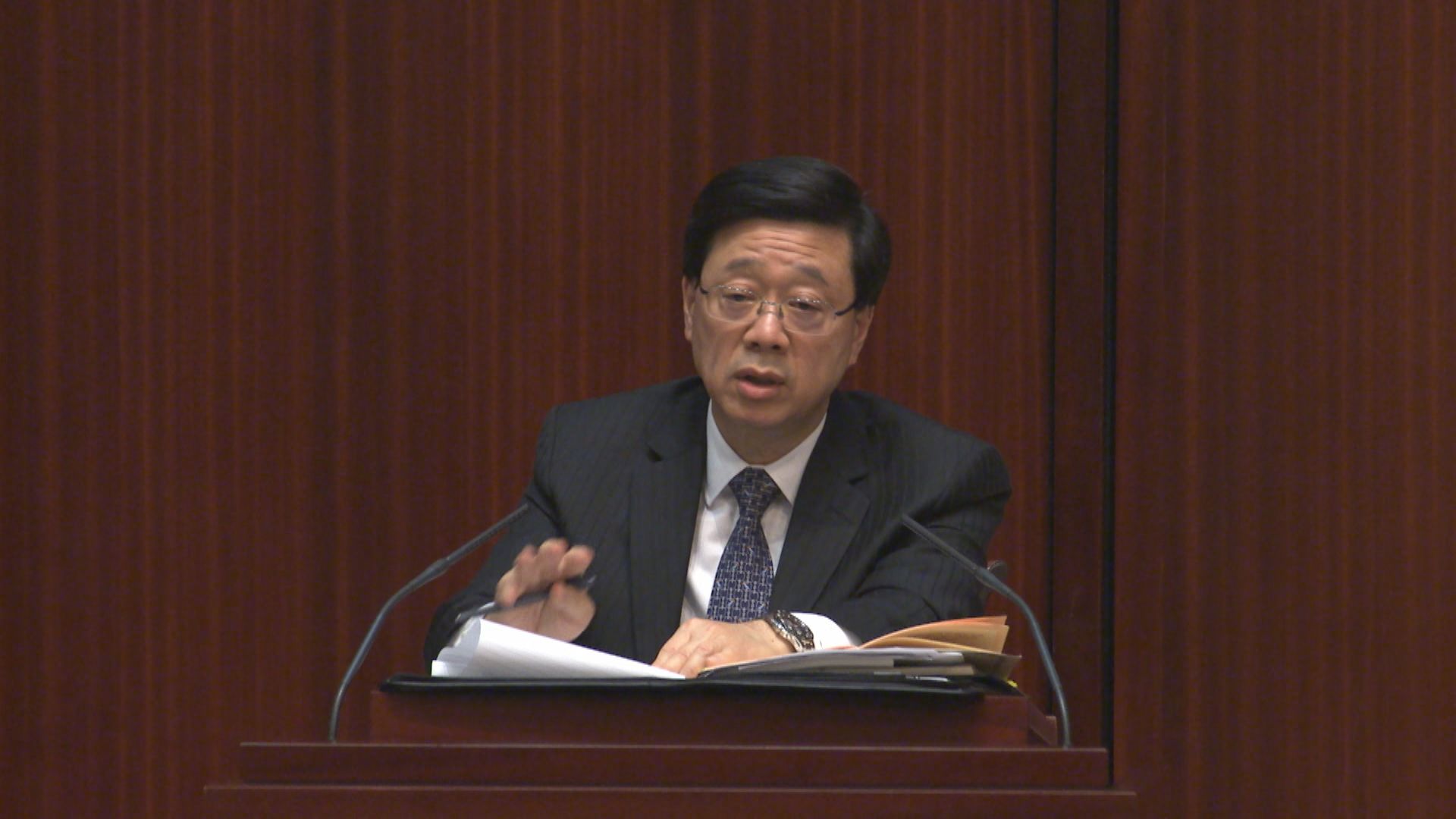 李家超預告將就院舍、建造及運輸業人手短缺問題提出解決建議