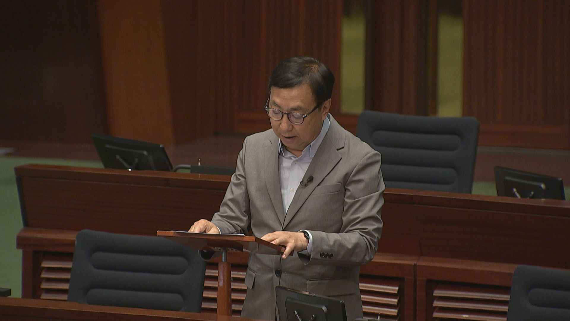 議員憂修訂業權例會影響傳媒查冊　發展局指會諮詢持分者