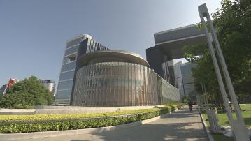 本立法年度通過32項政府法案及3項議員法案