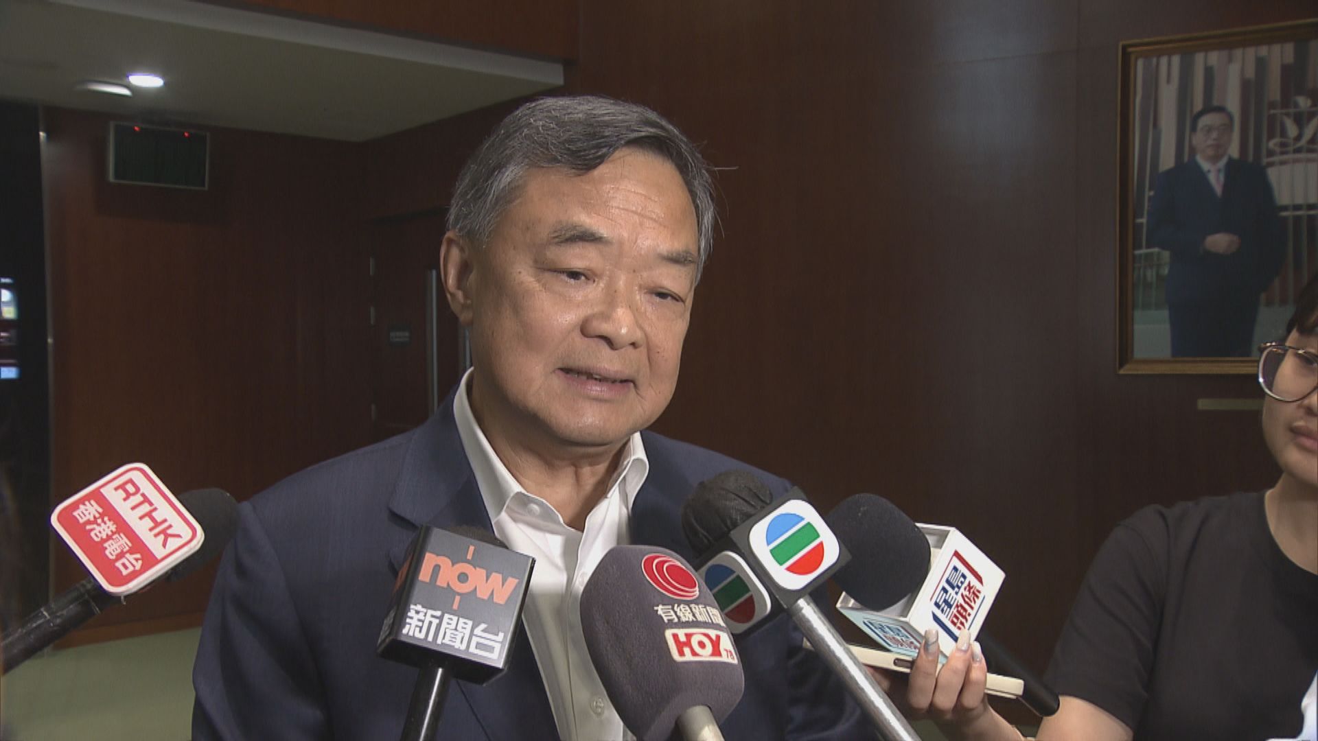 立法會換屆｜龍漢標不競逐連任　笑言：你們不要虐老