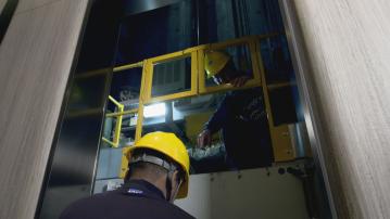 議員憂技術專才居留期滿前才獲聘　勞福局指計劃下須先獲聘才能來港