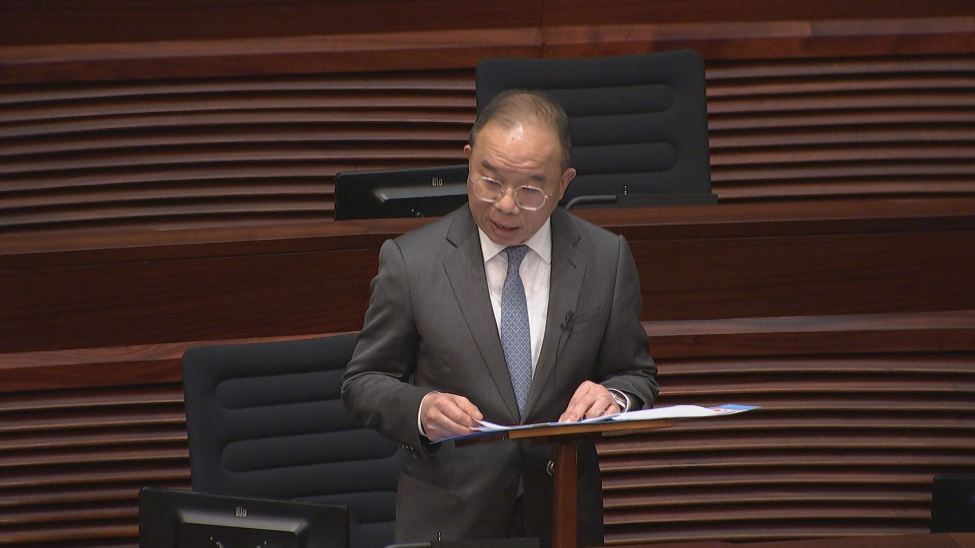 曾國衞指一男一女婚姻制度受基本法規定　不會隨意更改相關政策