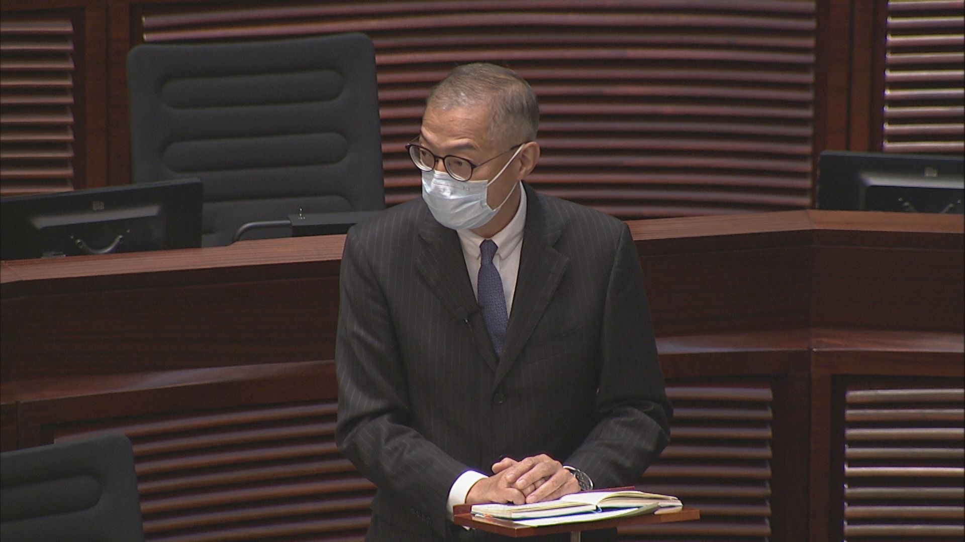 議員不滿公立醫院專科輪候時間過長　盧寵茂：希望醫生尋回初心留下