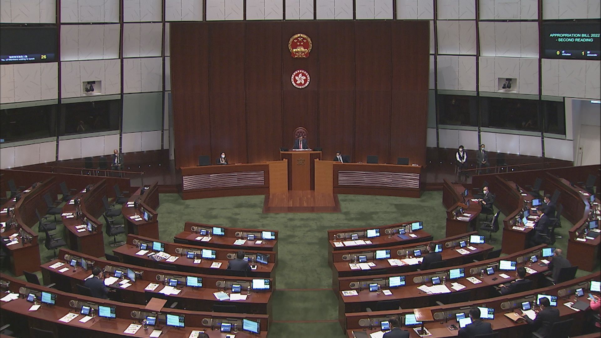 立法會續審議撥款條例草案　議員促改善抗疫工作