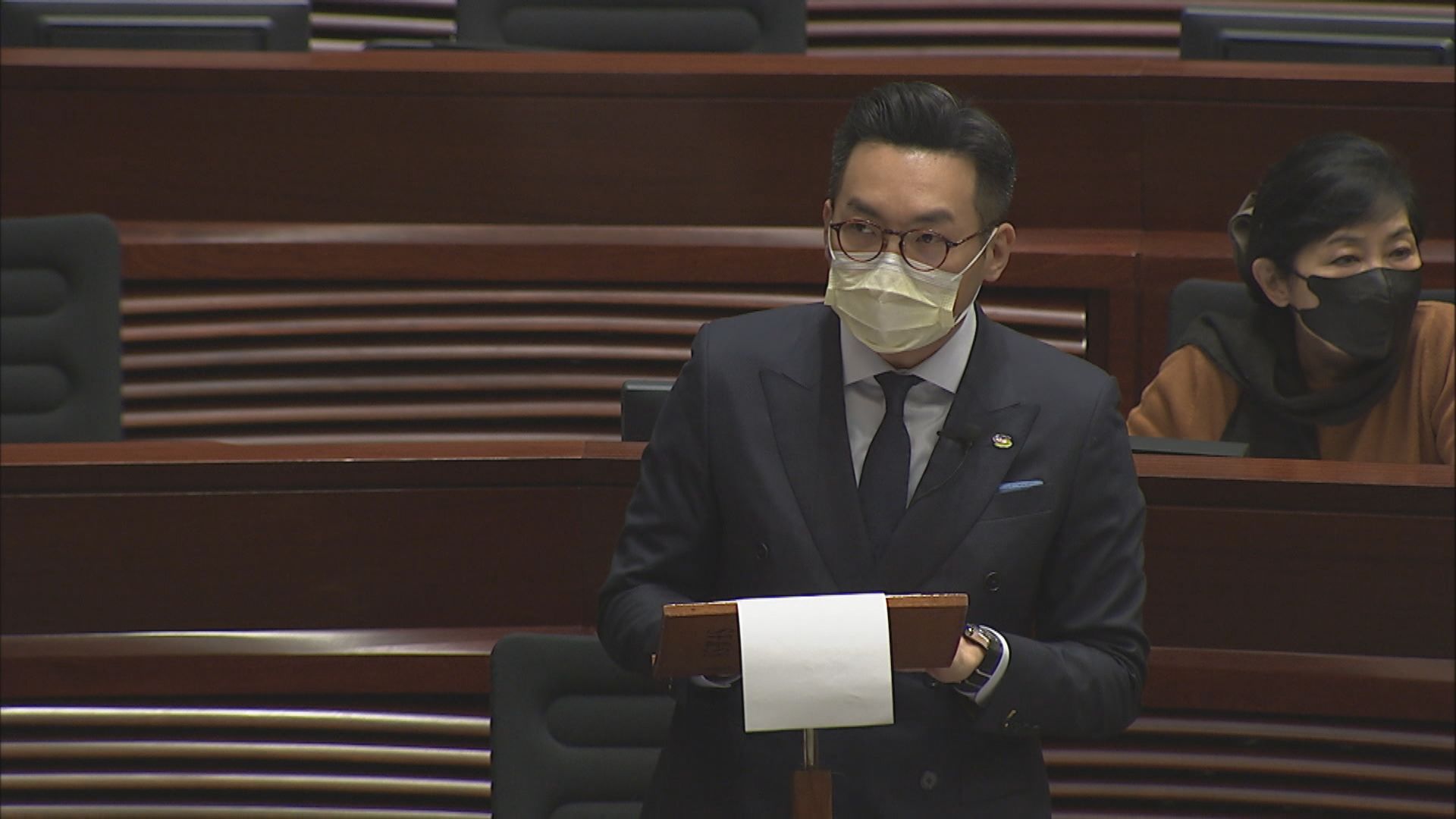 立法會審議撥款條例草案　民主派不滿警隊開支大增