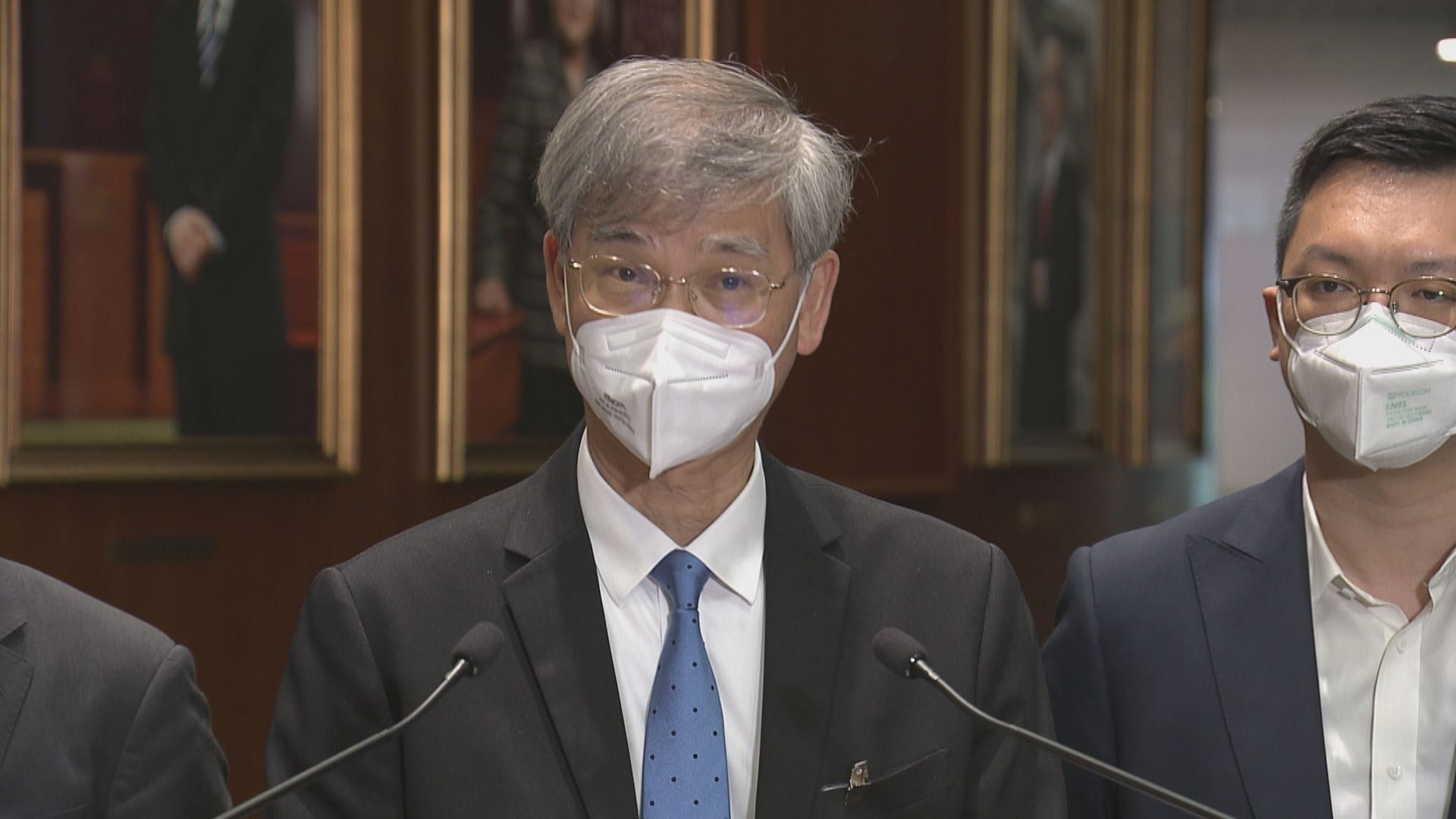 立法會通過取消強積金對沖　羅致光：改善退休保障重要里程碑