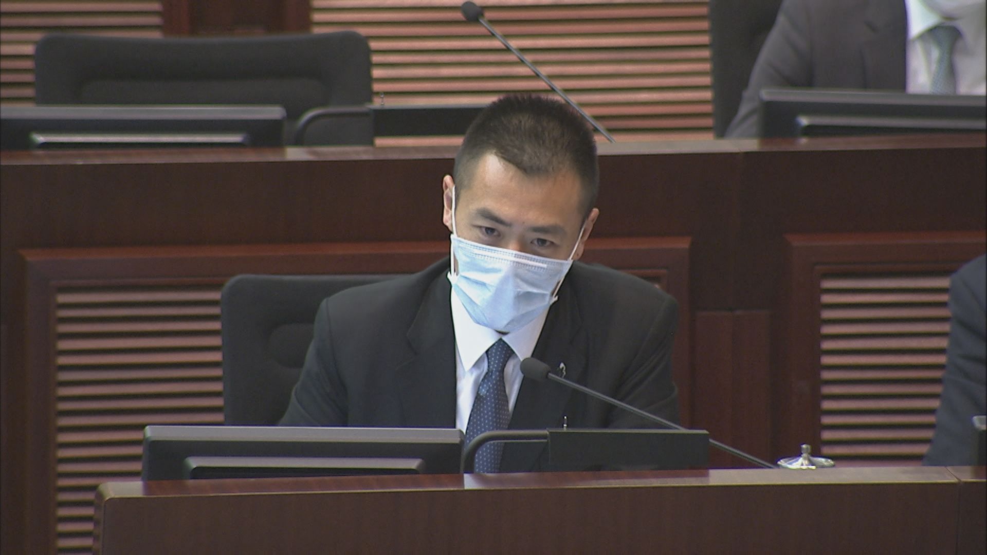 劉鳴煒：盼海洋公園山下園區有南加州半露天商場感覺