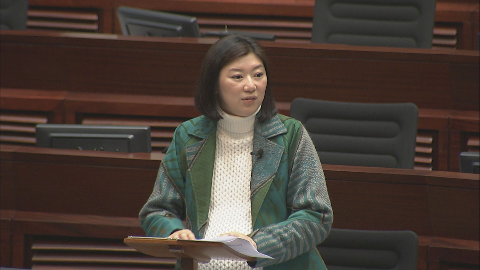 容海恩斥民主派企圖拖垮延長產假草案