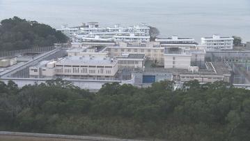 保安局建議修訂《監獄規則》　禁止候審人士穿著私服及自備「私飯」