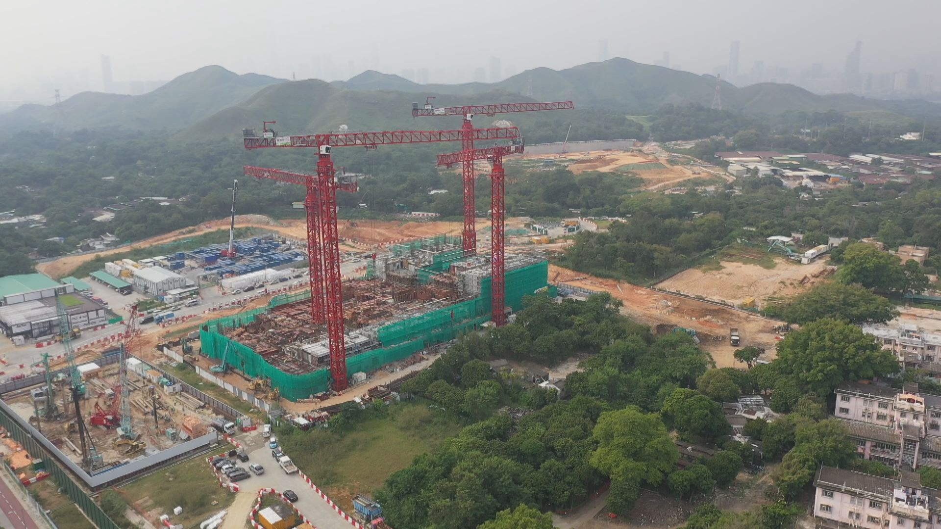 議員關注北環綫和中鐵綫能否同期完工　局方稱需再評估