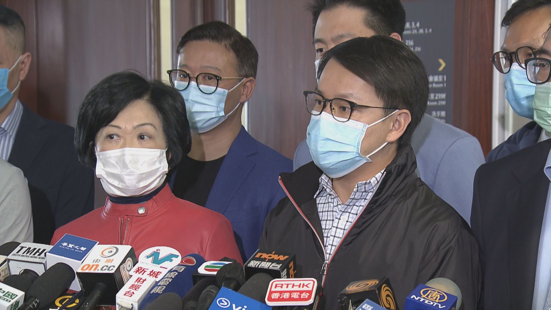 建制派不排除入稟告郭榮鏗違反誓言