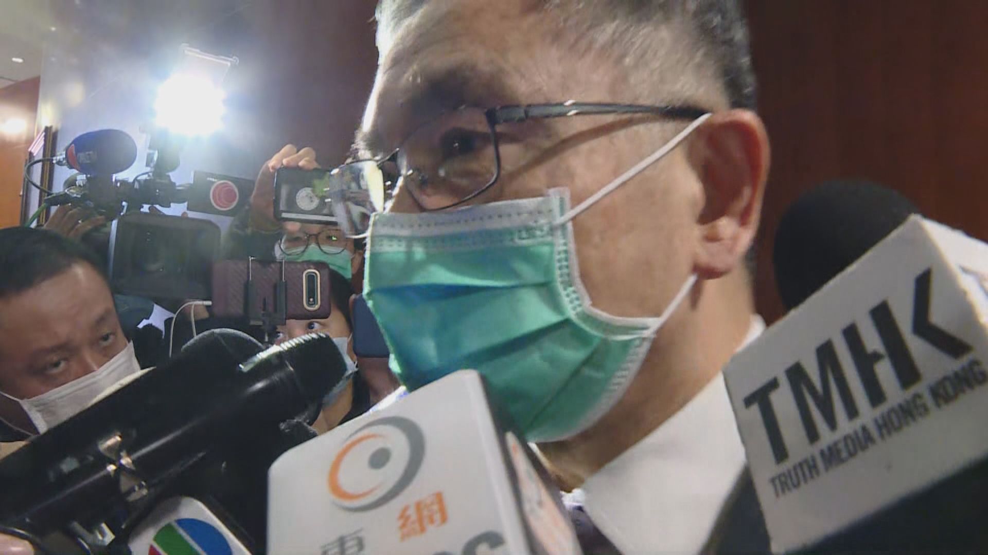 劉怡翔在立法會答非所問　他否認睡着