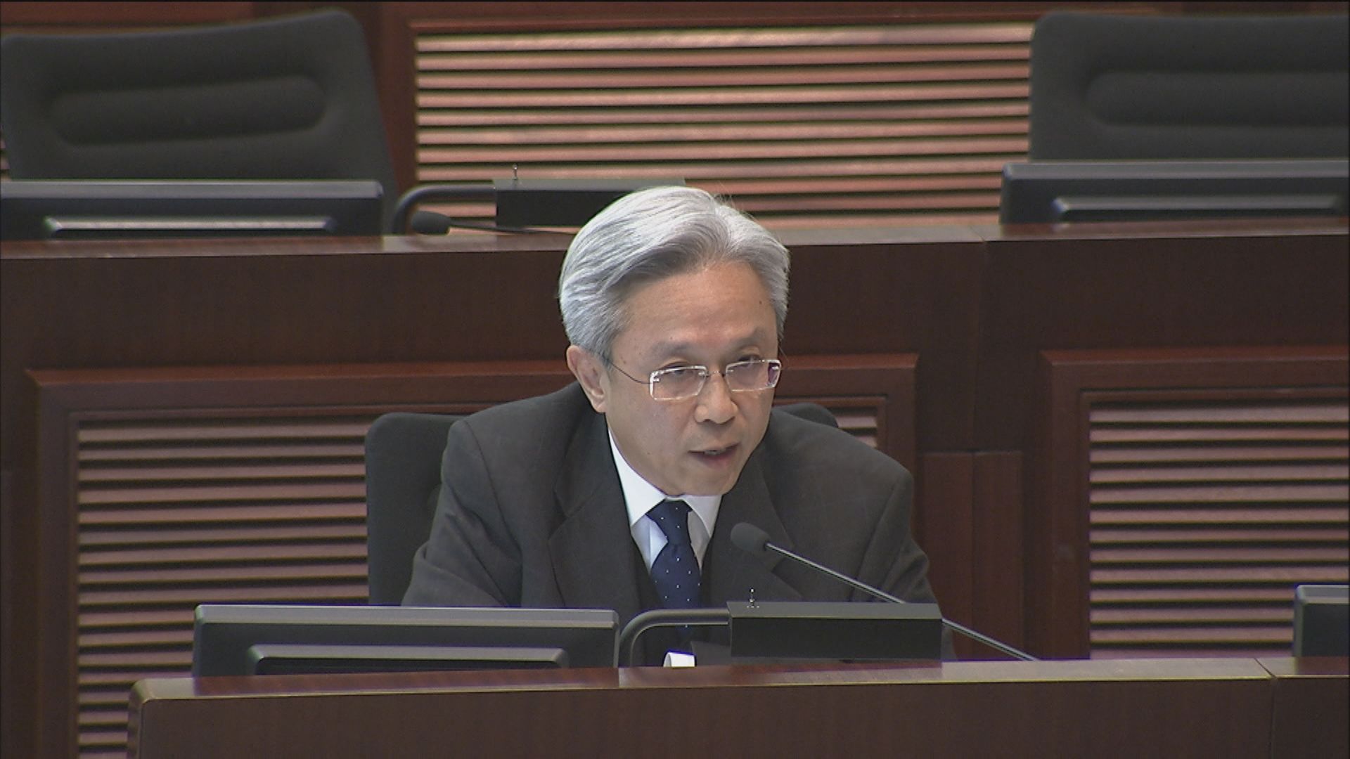 財委會討論公務員加薪　民主派要求警員分開審批