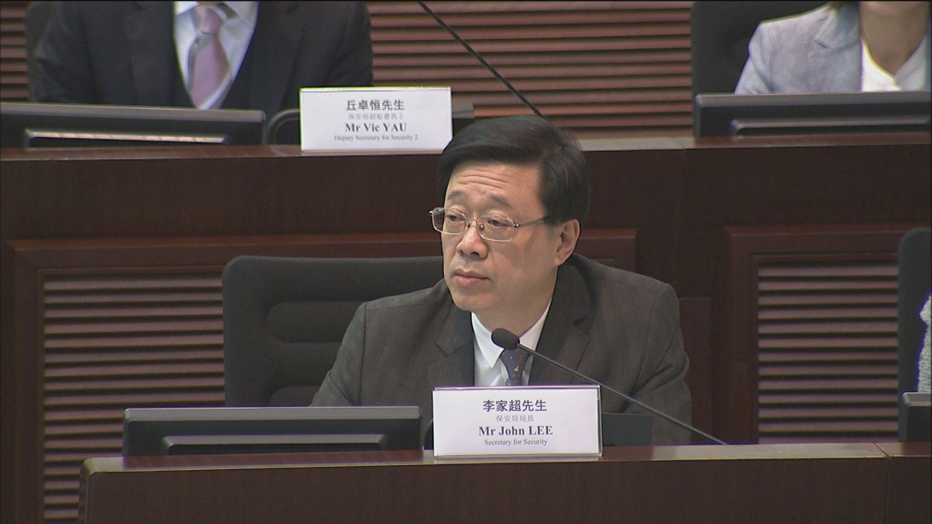 李家超：的士司機被捕遭箍頸後亡屬不幸